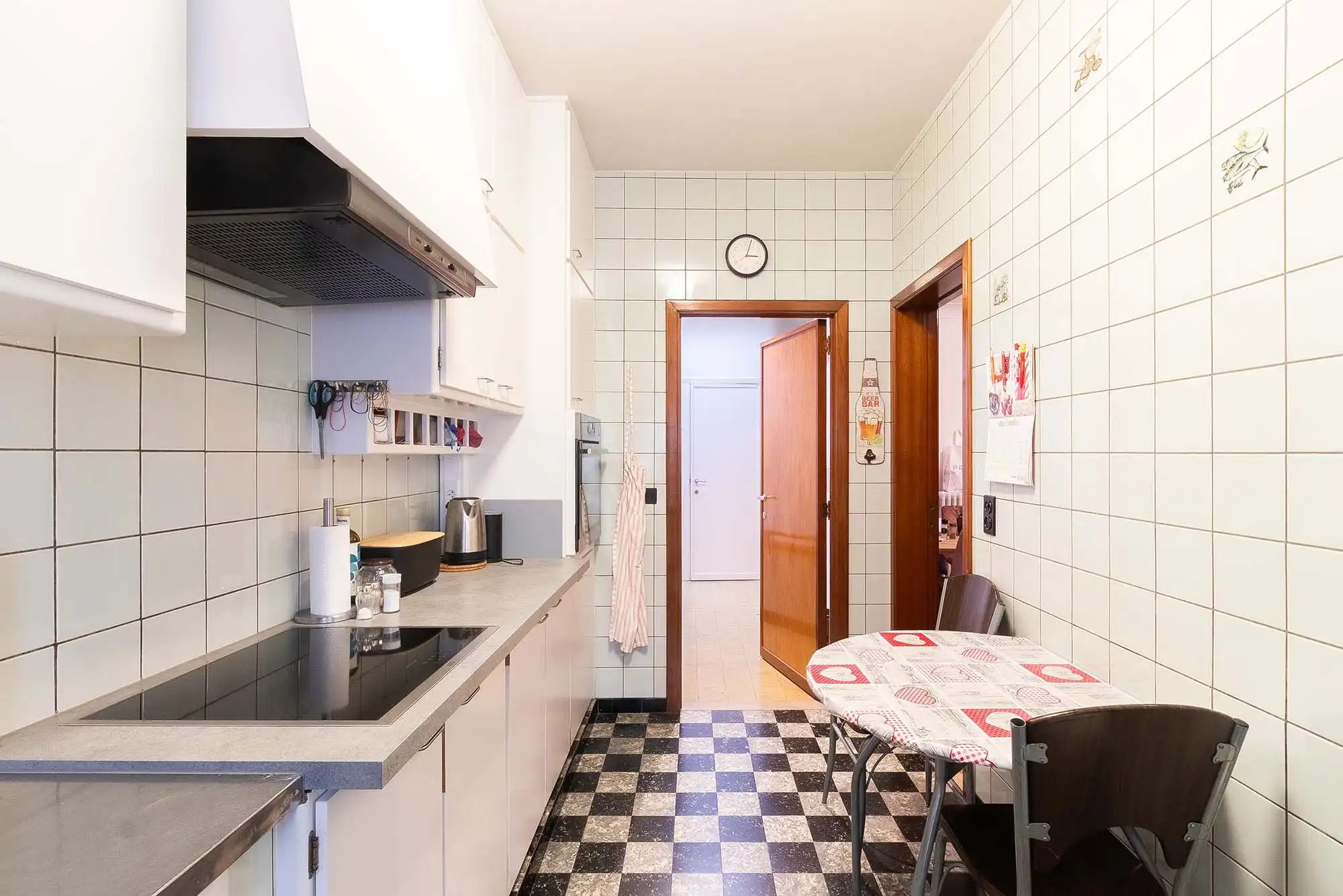 Charmant appartement met twee slaapkamers incl. garage! foto 8