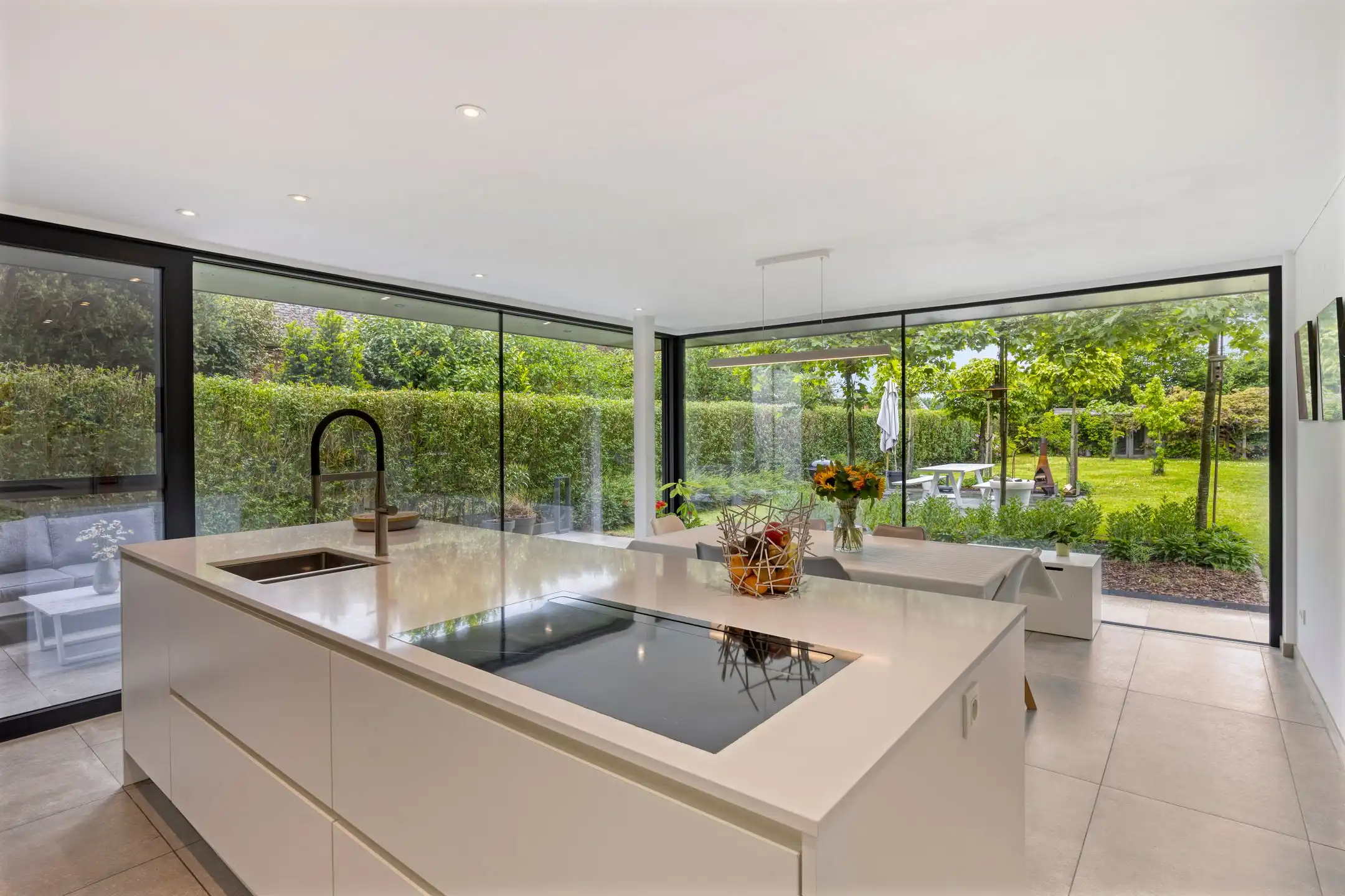 Duurzaamheid en rust: modern wonen op 21 are foto 11