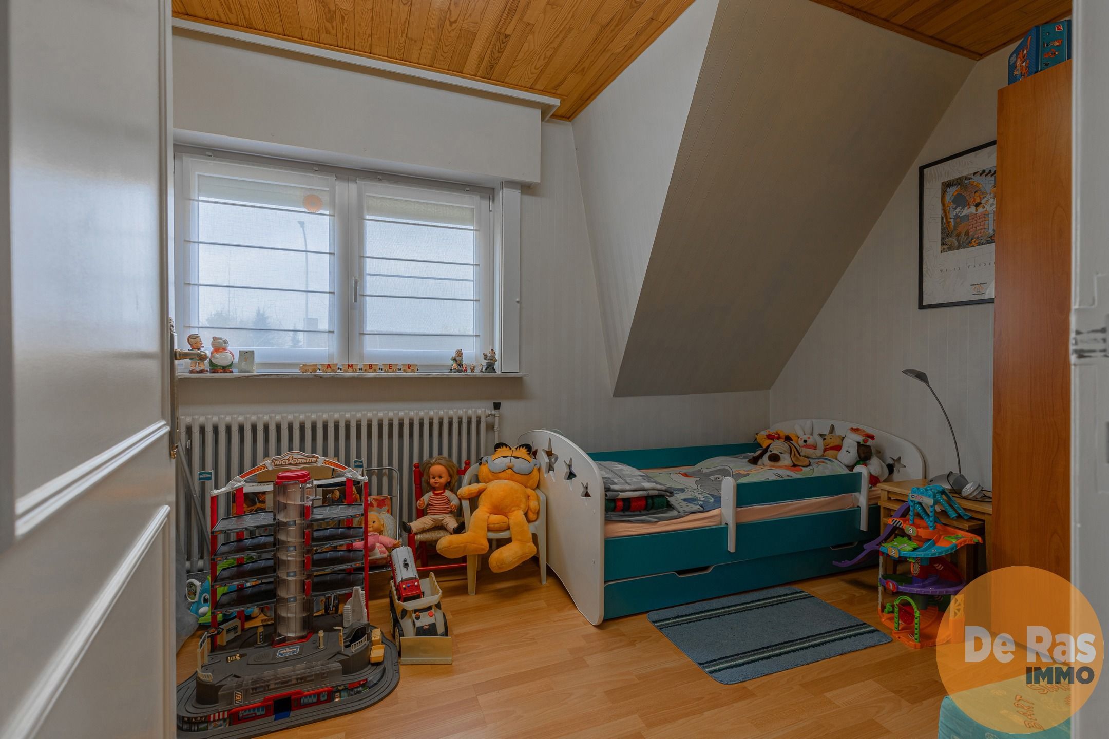 IZEGEM - Stevige HOB met ruime loods! foto 10