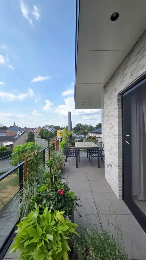 Luxe penthouse op toplocatie in Bree foto 15