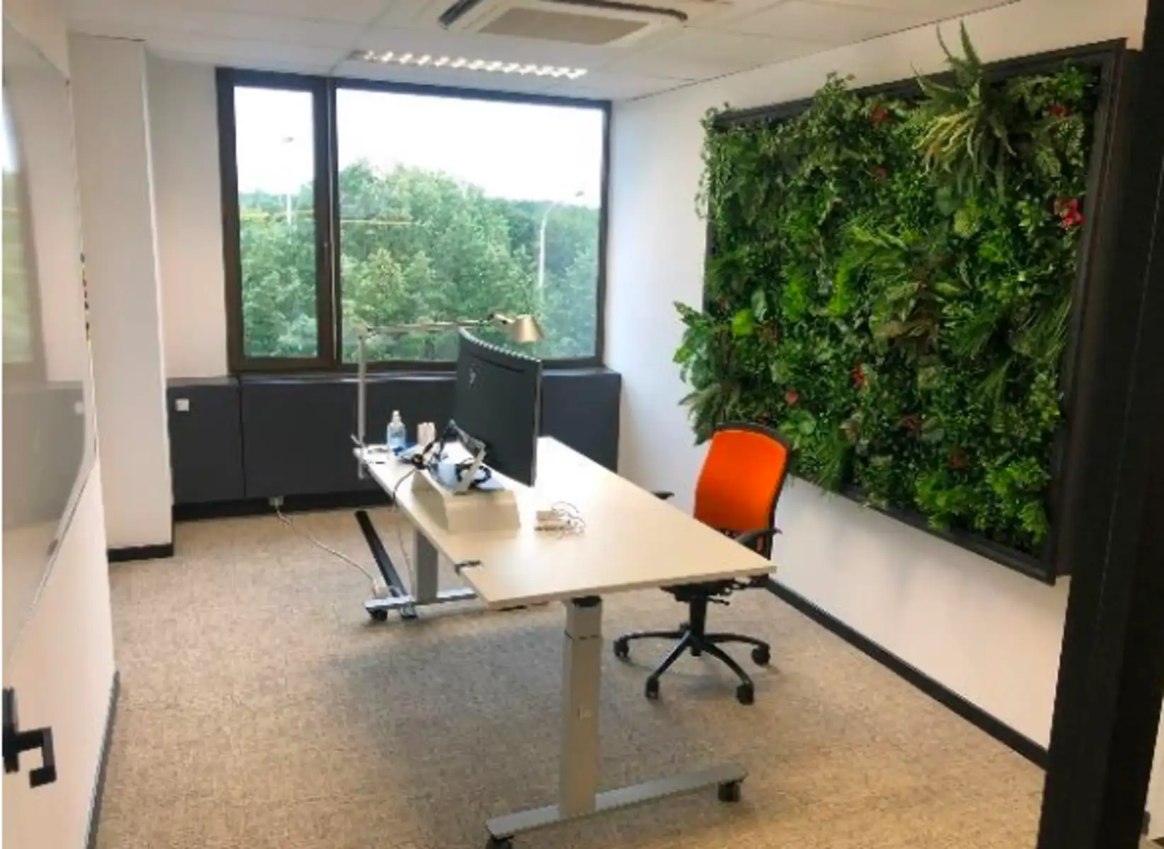 Instapklaar kantoor te Berchem  foto 8