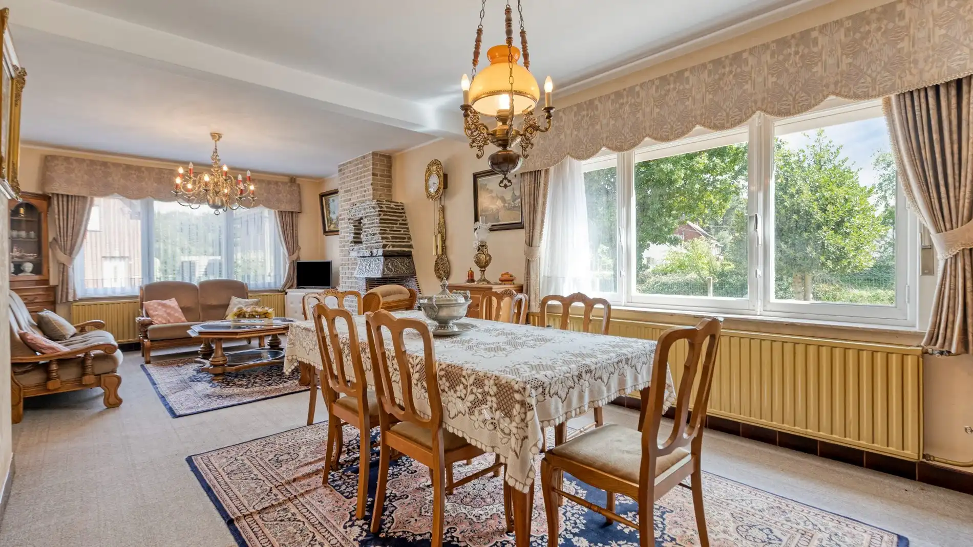 Mooi gelegen woning met 3 slpks en ruim bijgebouw op 9,2a te Aarschot foto 3