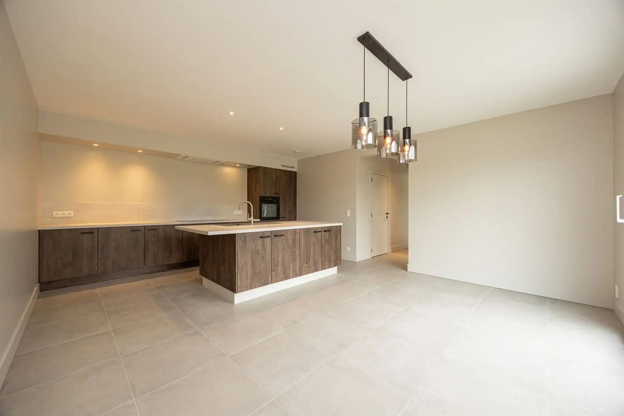 Energiezuinige open bebouwing met landelijk zicht foto 6