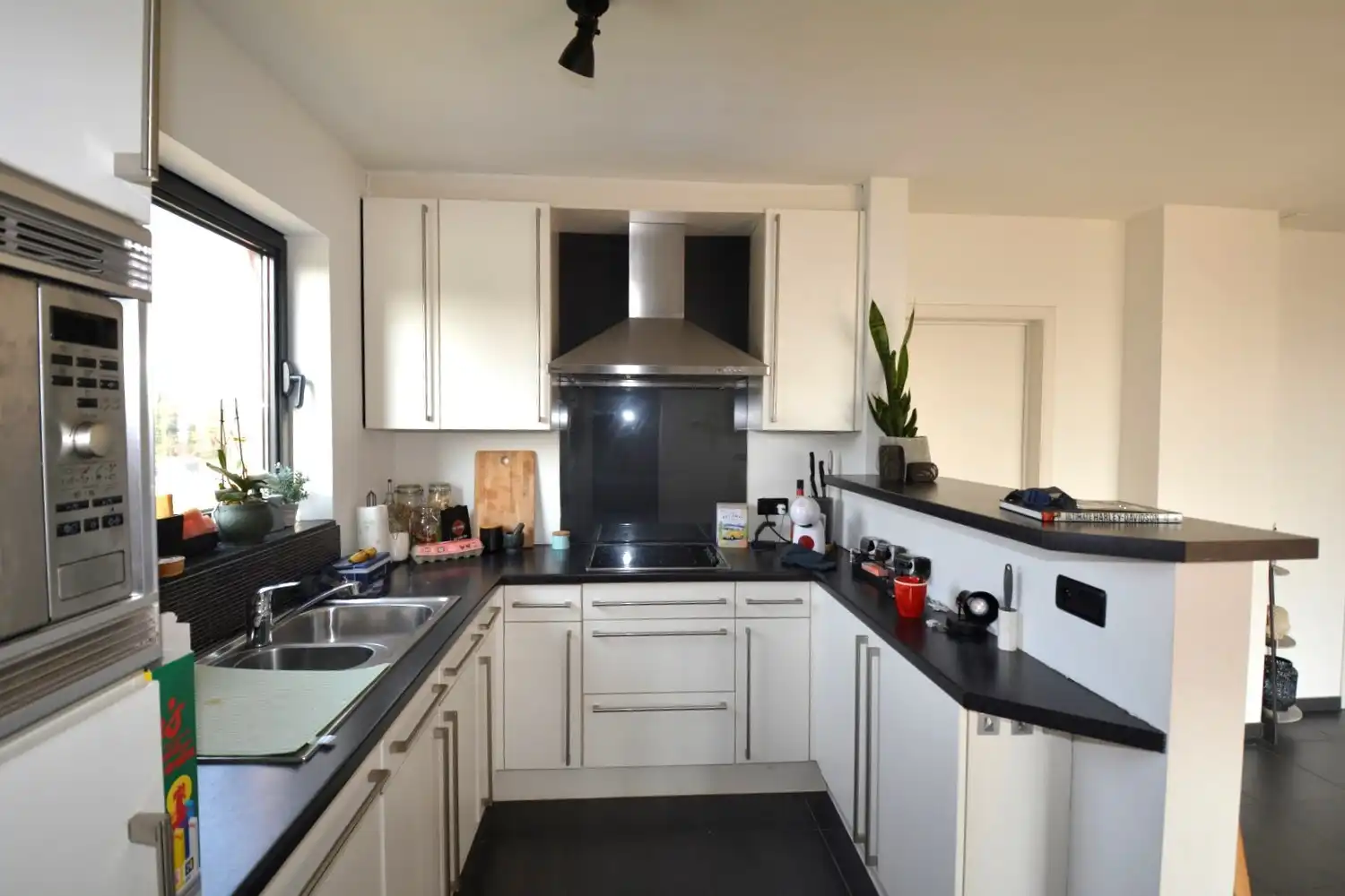 TOF DAKAPP. MET 2 SLK, TERRAS EN PARKING! foto 7