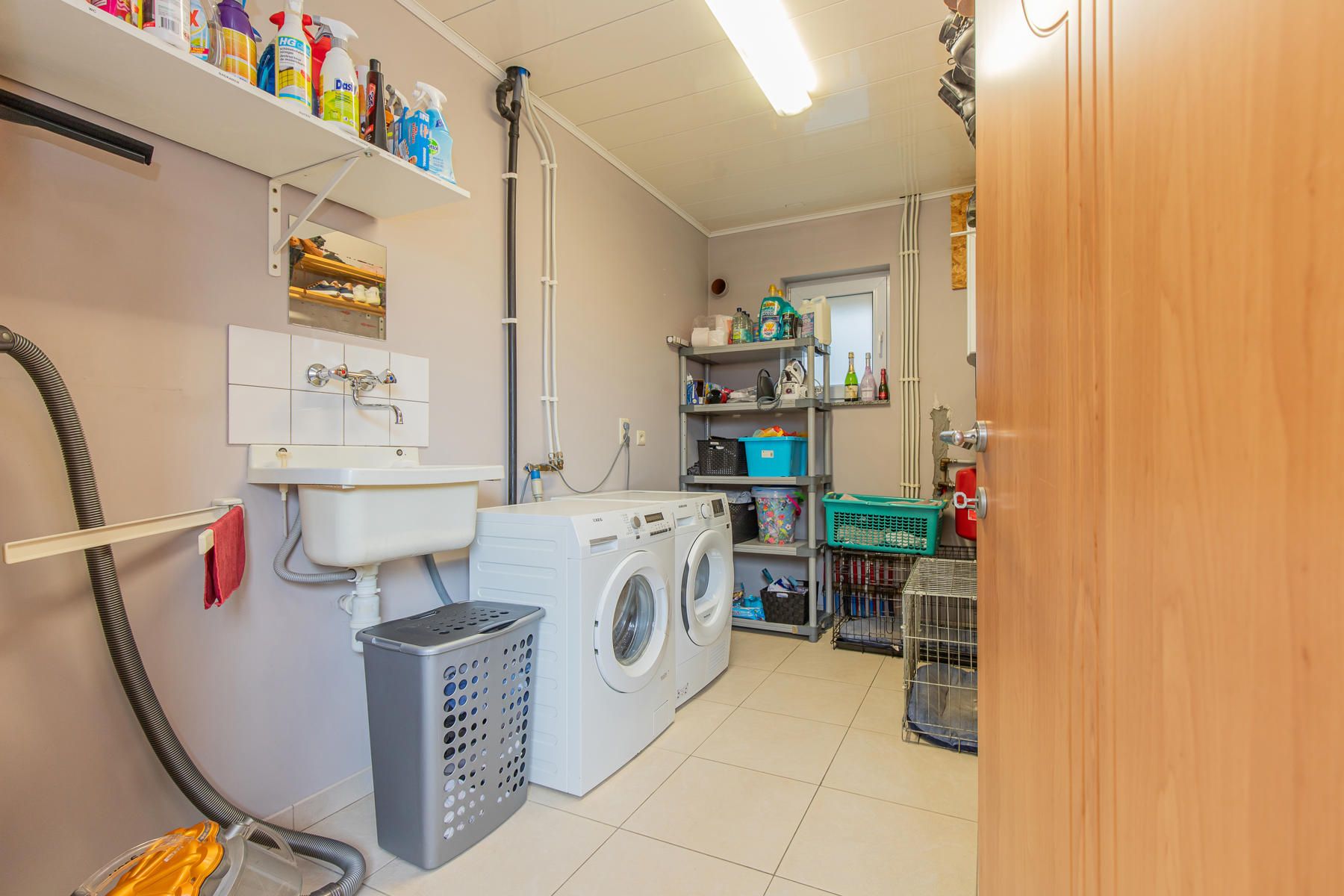 BORSBEKE - Gerenoveerde woning met garage en tuin. foto 7