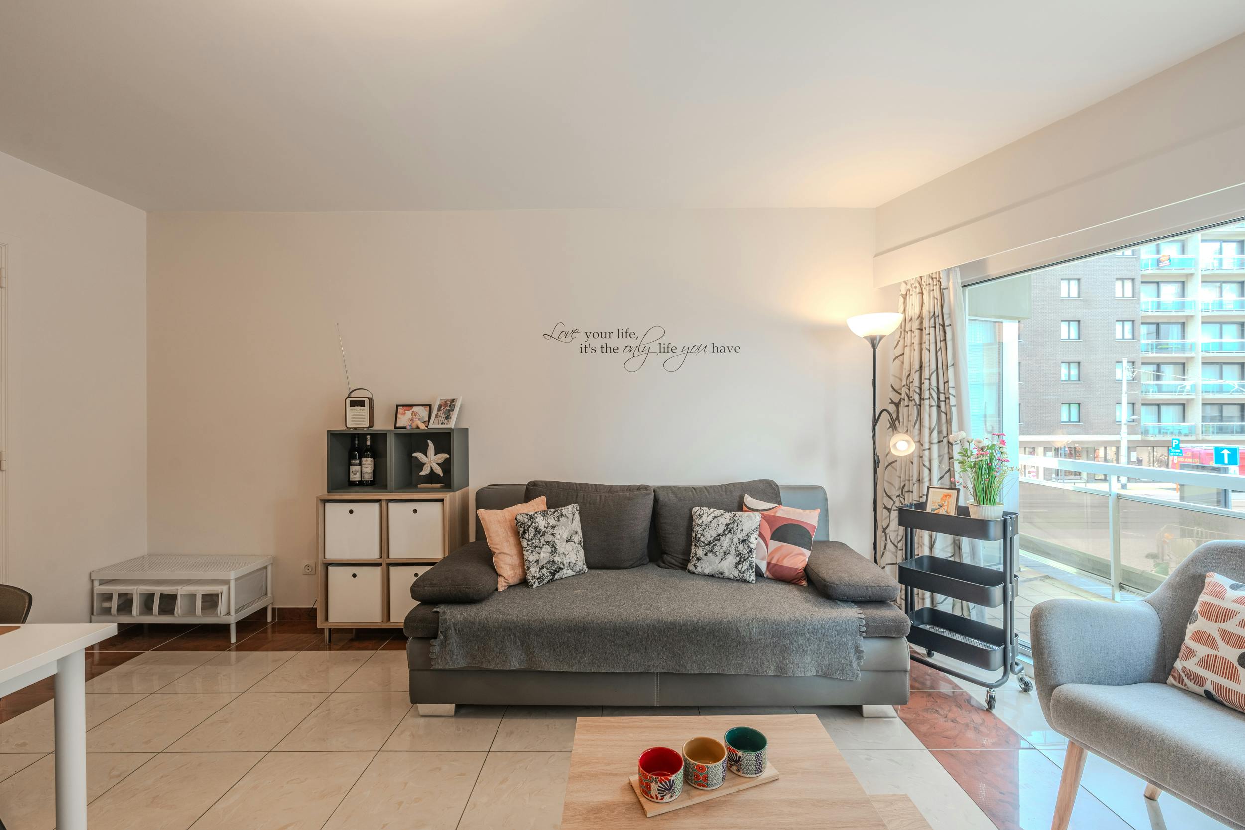 Lichtrijk éénslaapkamer appartement met zijdelings zeezicht! foto 7