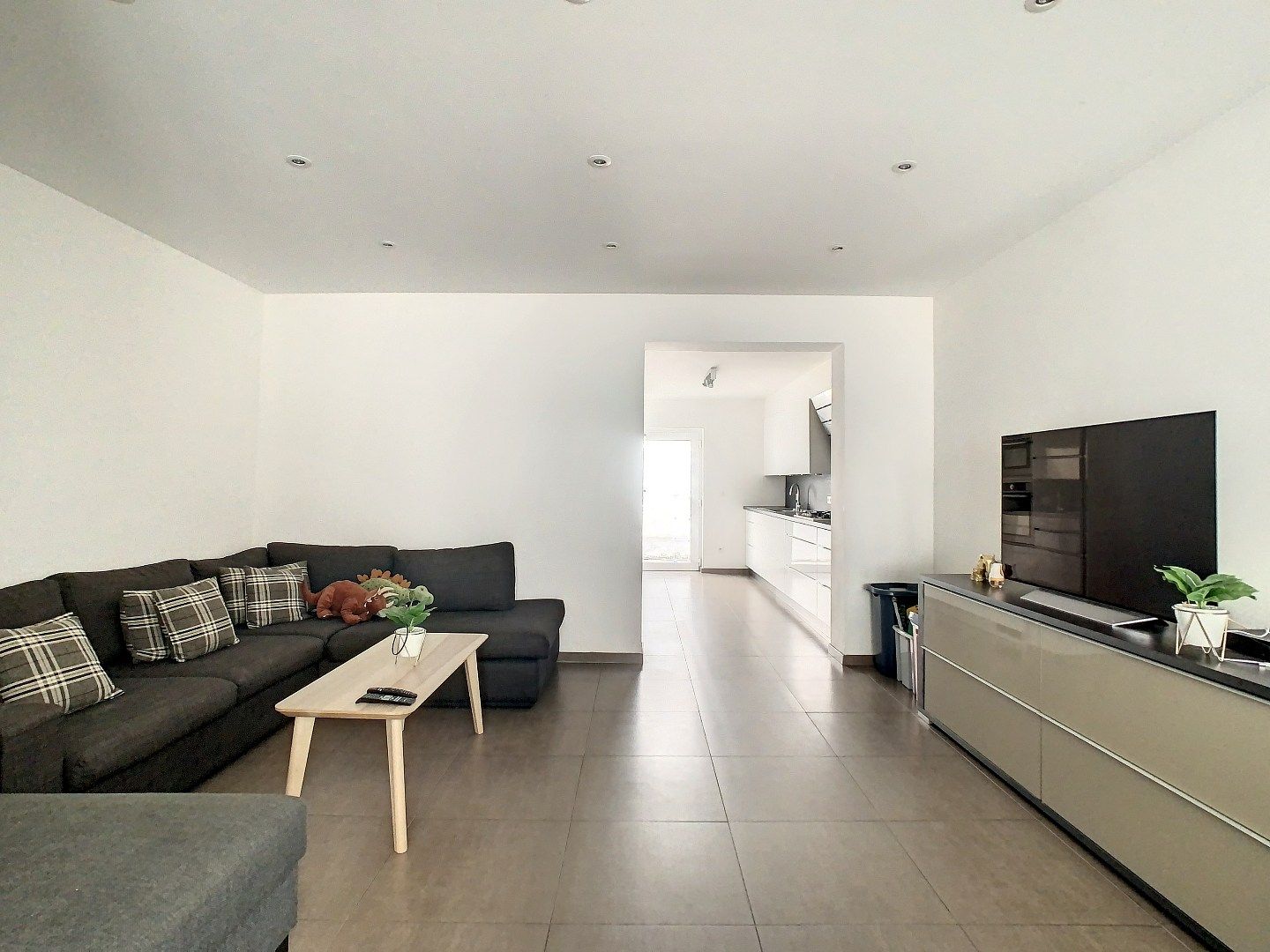 Gerenoveerde woning op een toplocatie in Diest foto 2