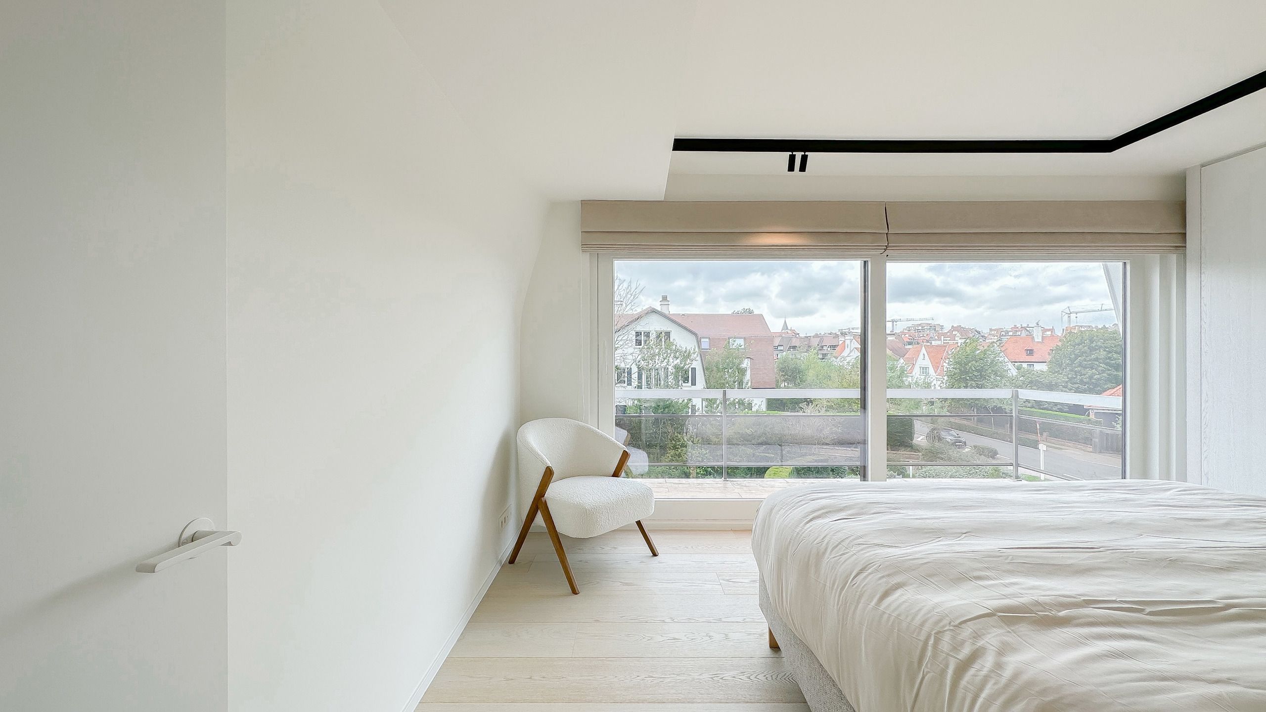 Bijzonder aantrekkelijk DUPLEX-appart., aan het Albertplein. foto 15