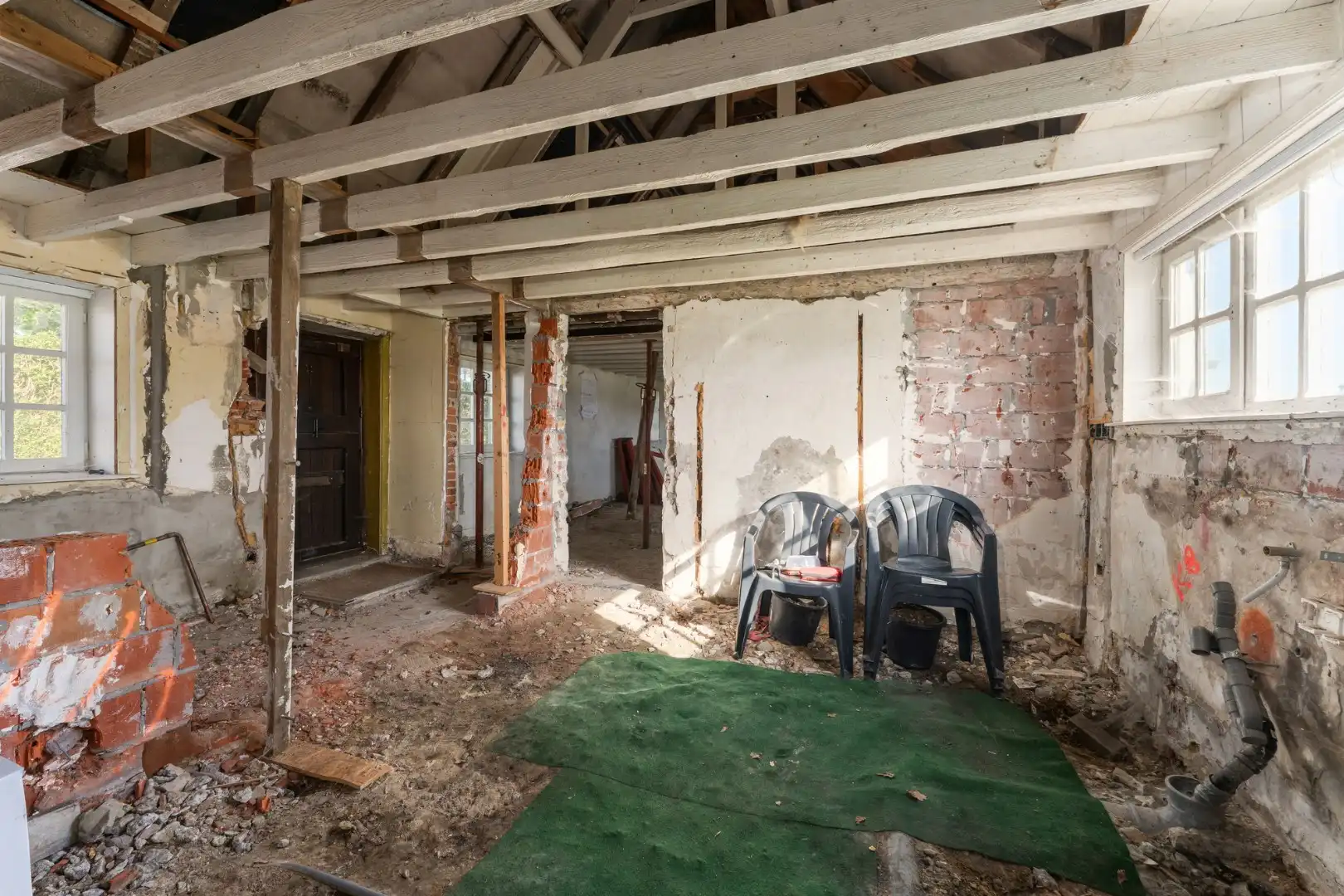 Te renoveren woning te Ruddervoorde foto 6