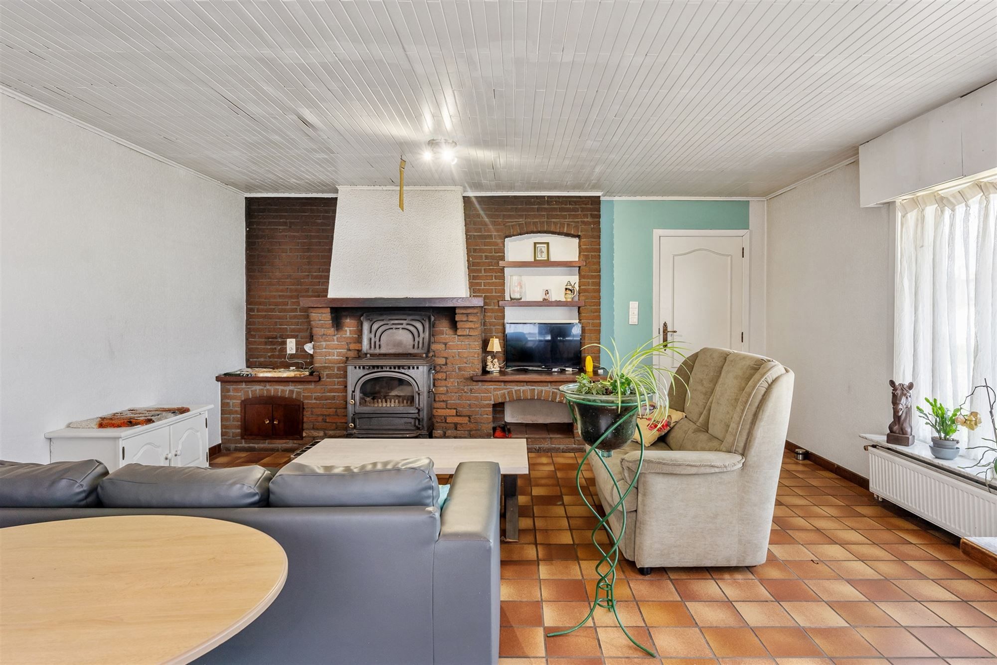 RUIME WONING OP EEN PERCEEL VAN 930M2! foto 6