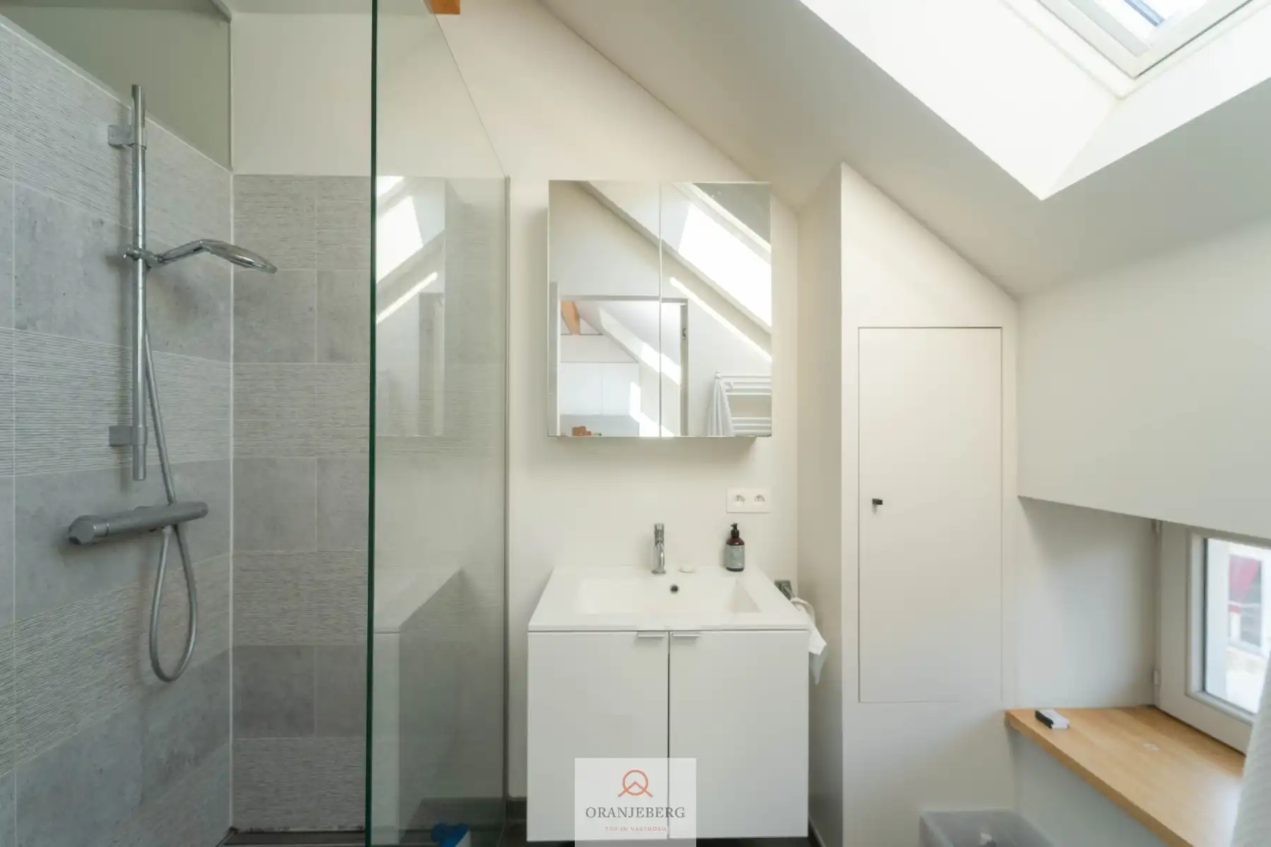 Duplex-penthouse/loft in hartje Gent! foto 19