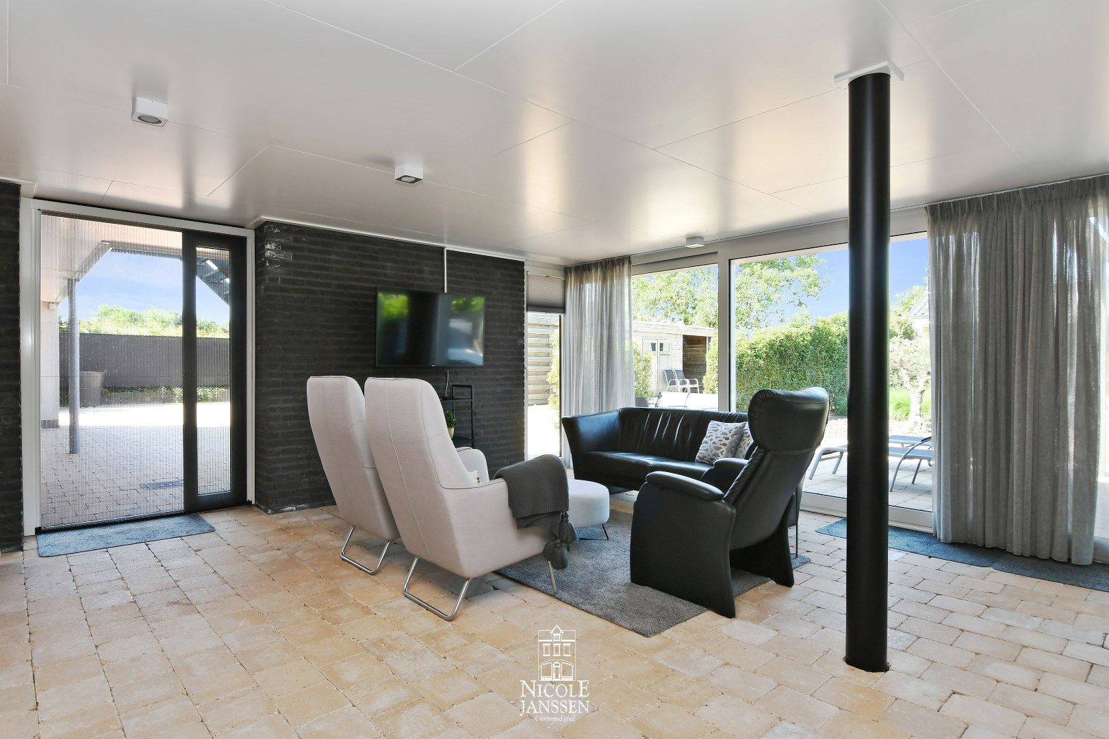 Luxueus en ruim ingedeelde villa in het mooie Aldeneik  foto 24