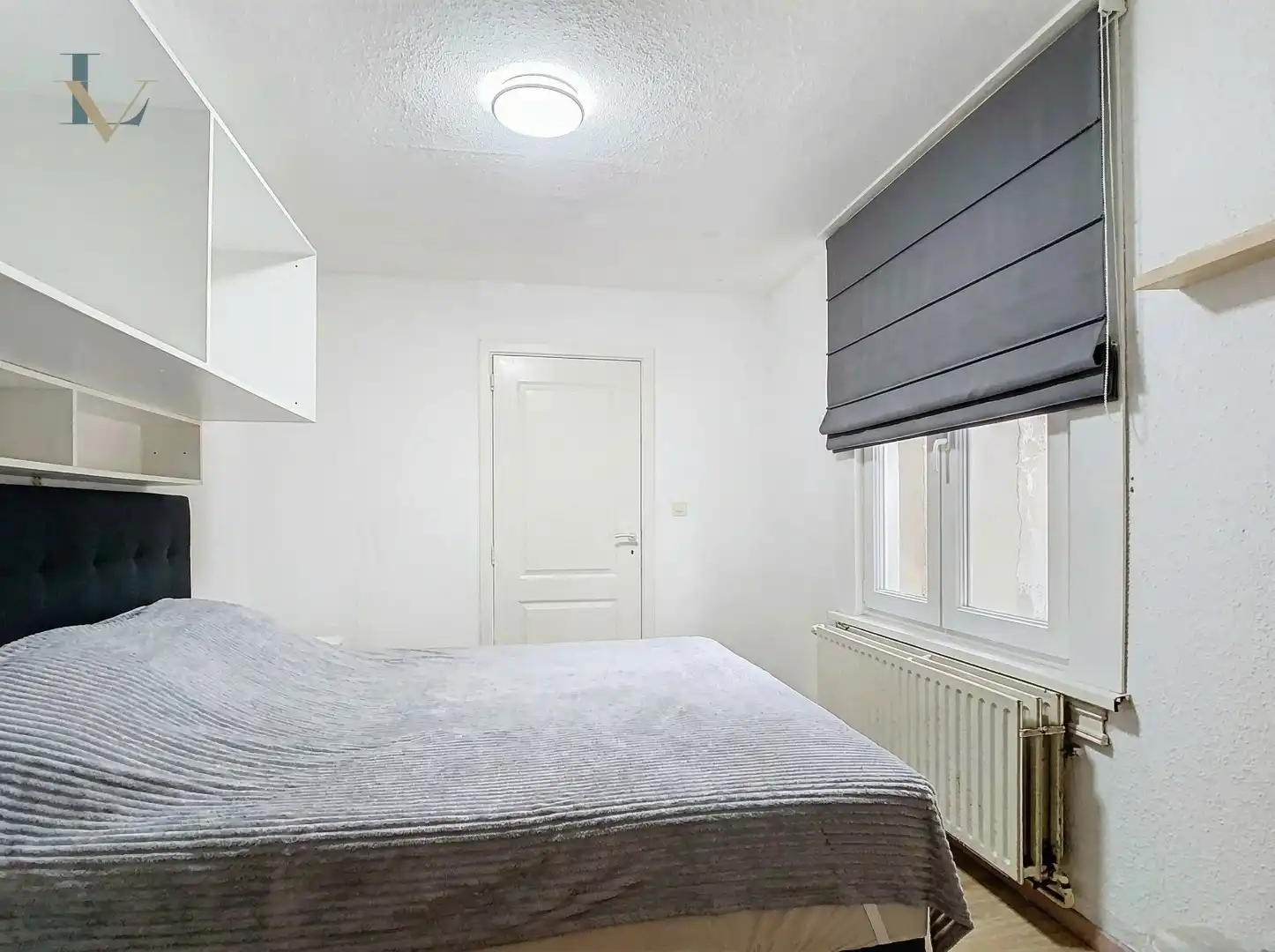 Te renoveren woning met handelsruimte/praktijkruimte  foto 10