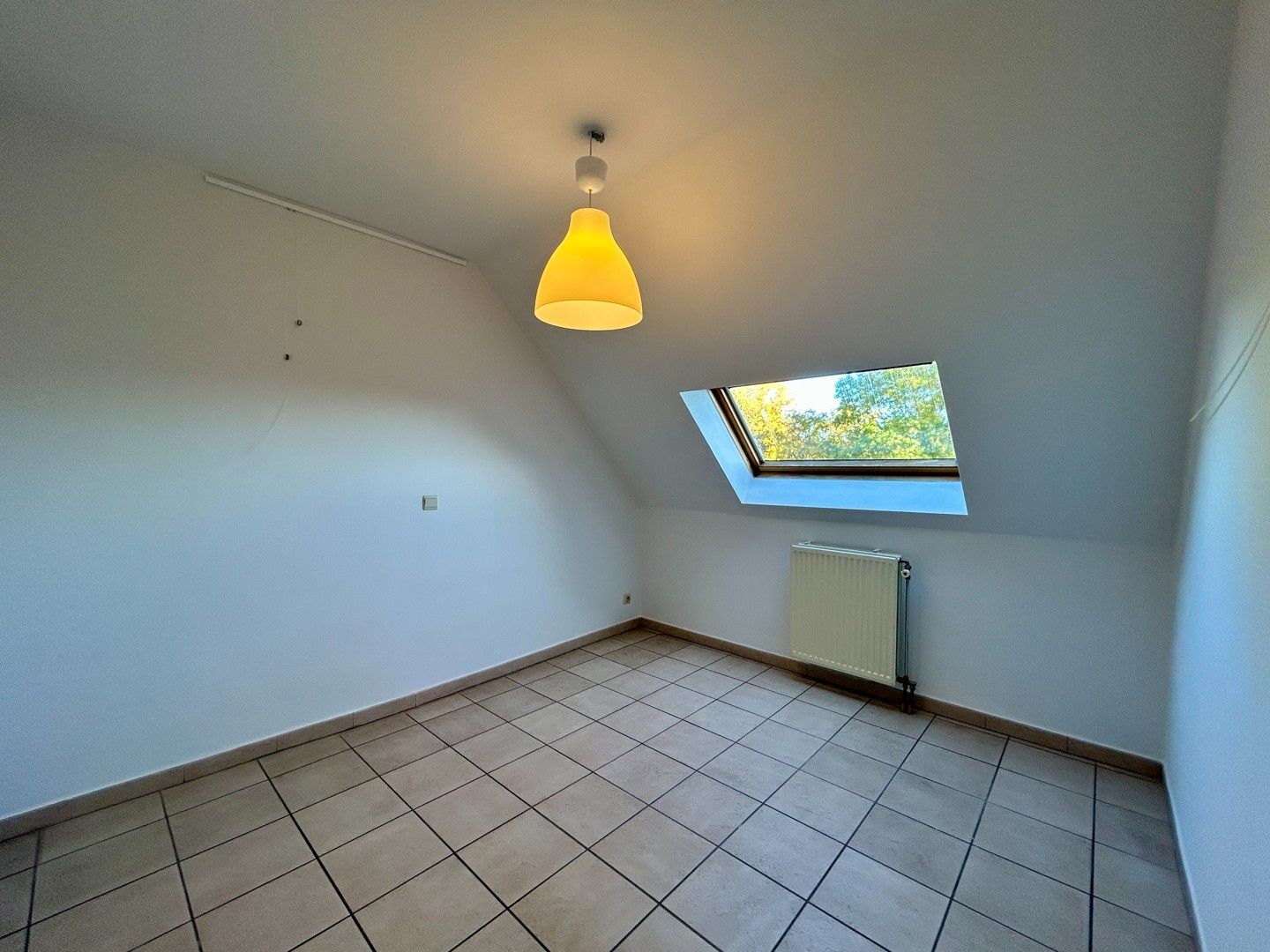 Instapklaar 2-slaapkamerappartement te centrum Tielt! foto 7