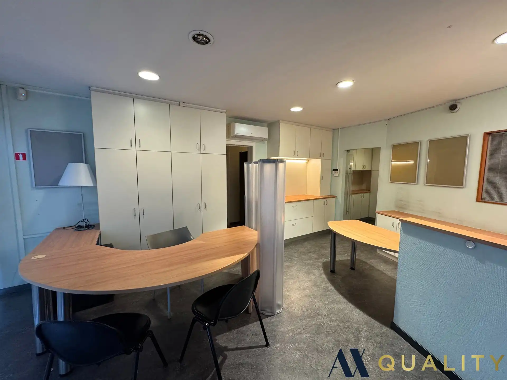 Kantoorruimte in centrum Bornem foto 3