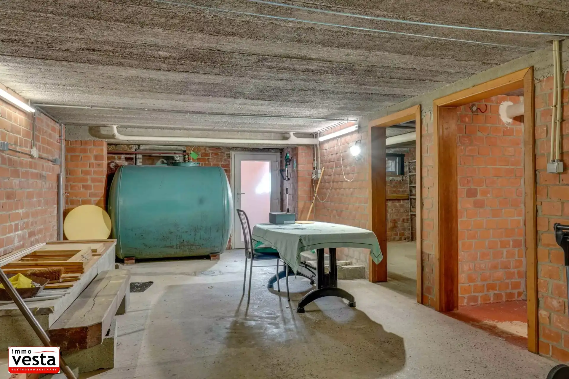 Ruime gezinswoning met 4 slaapkamers foto 21