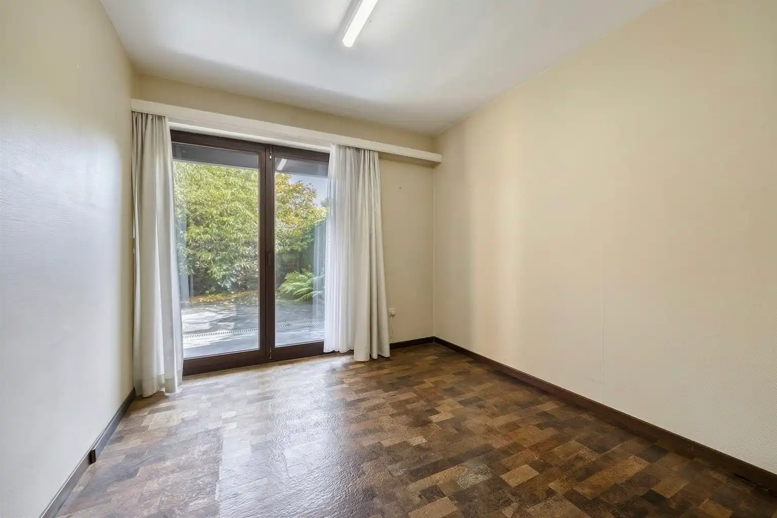MOOIE WOONST MET GARAGE EN STADSTUIN IN HEVERLEE foto 4