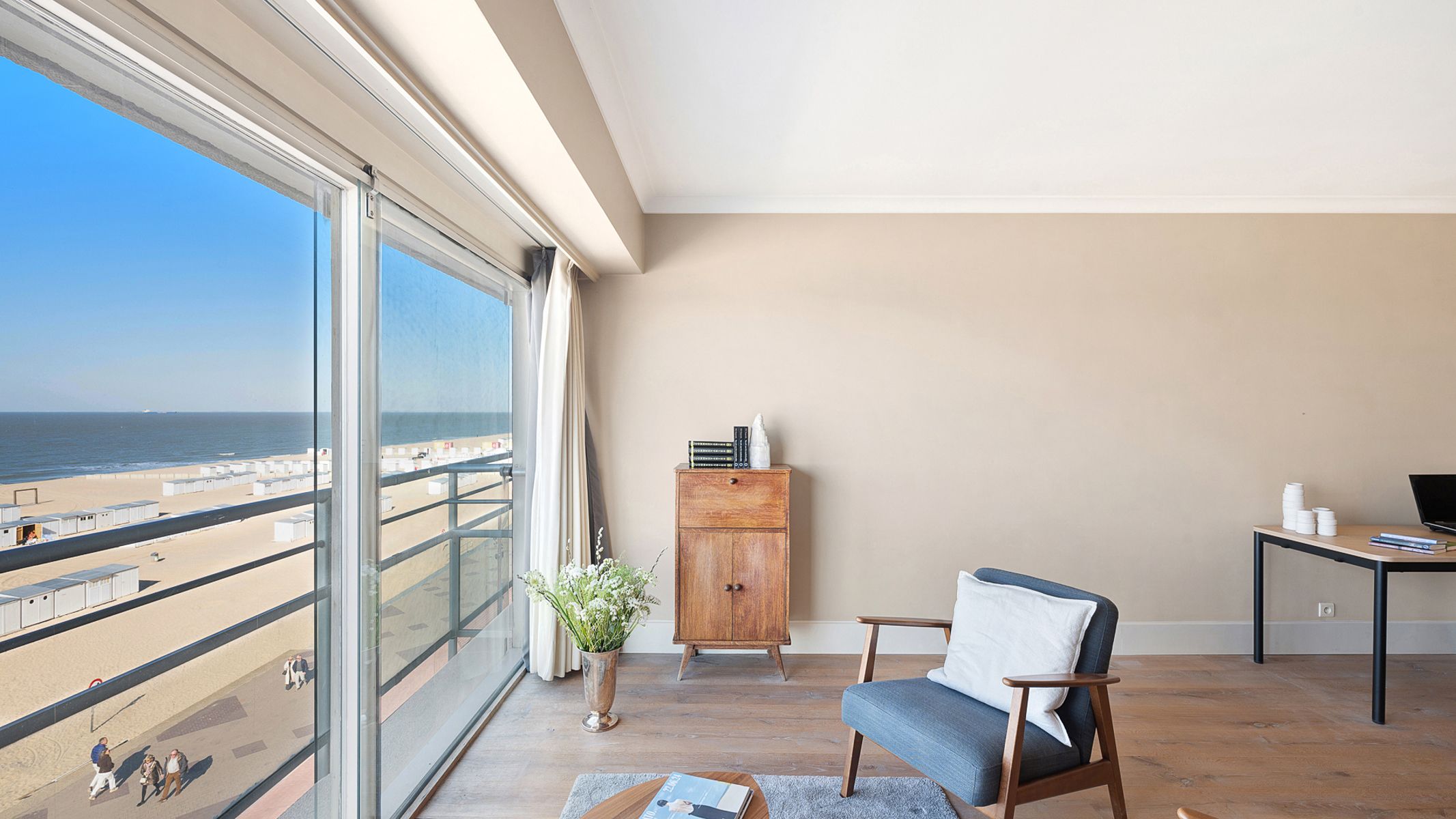 Mooie studio met panoramisch zeezicht foto 2