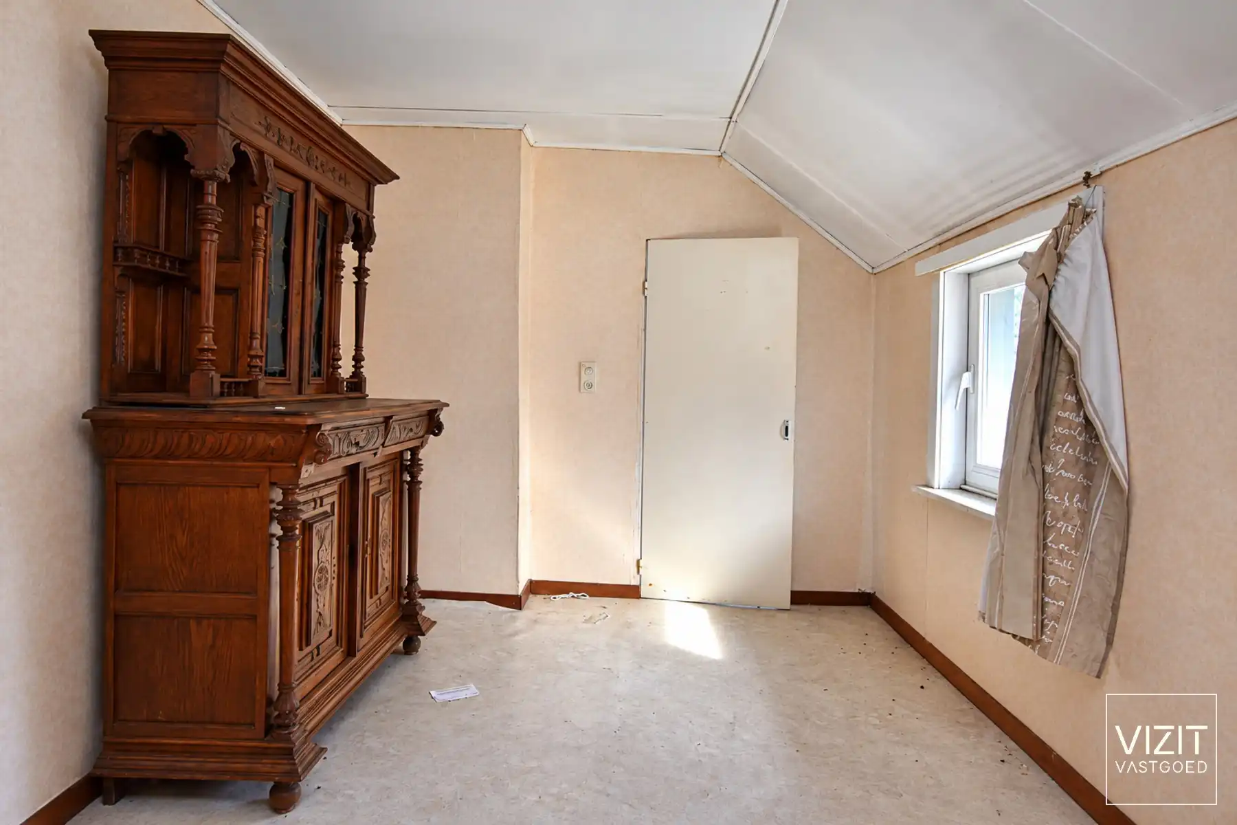 Te renoveren HOB met 3 slaapkamers foto 20
