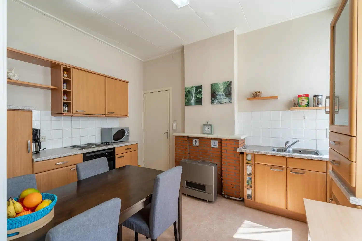 Gelijkvloers pand in het centrum van Sint-Truiden! foto 8