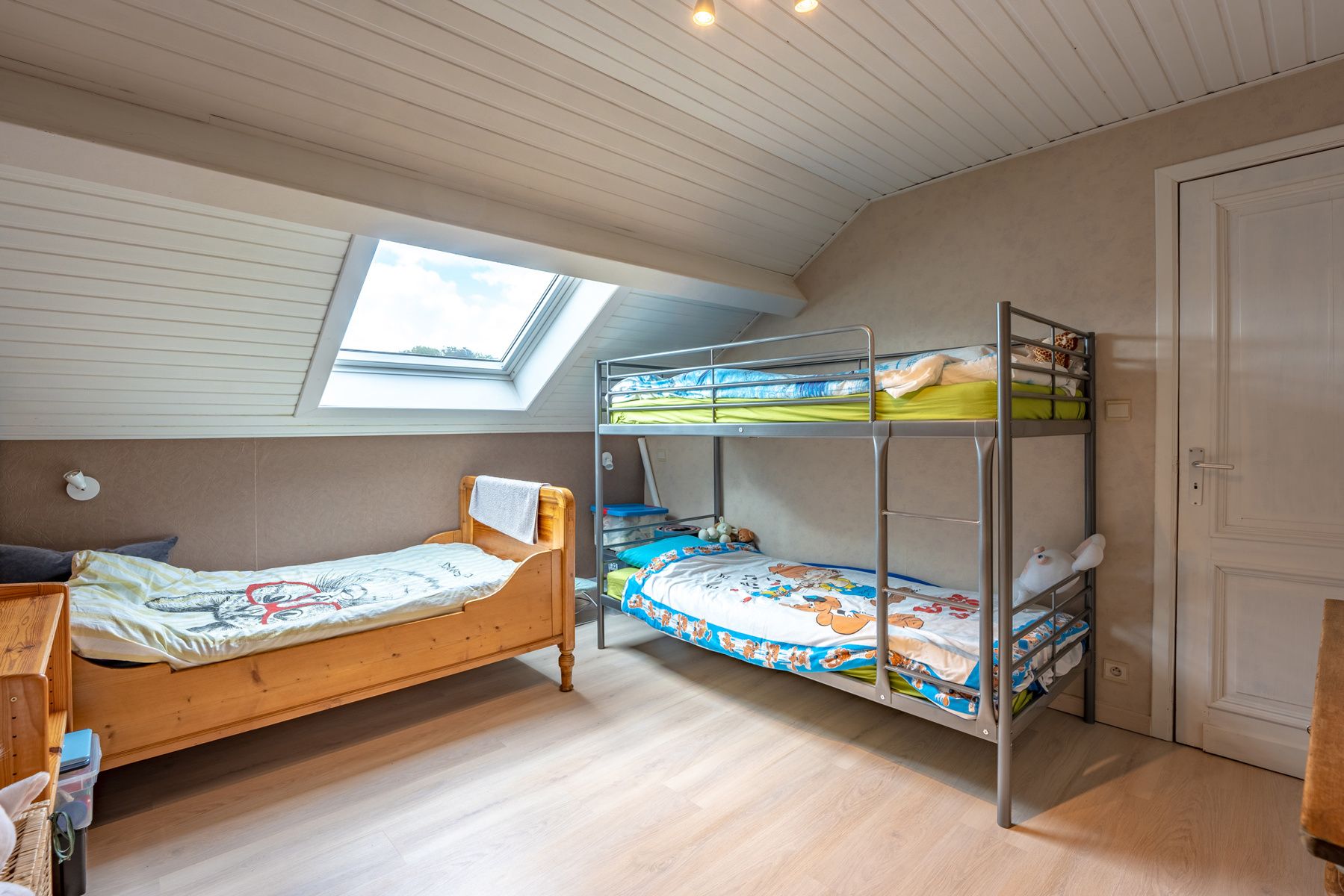 Woning met 4 slaapkamers, garage en zuidwest tuin! foto 15