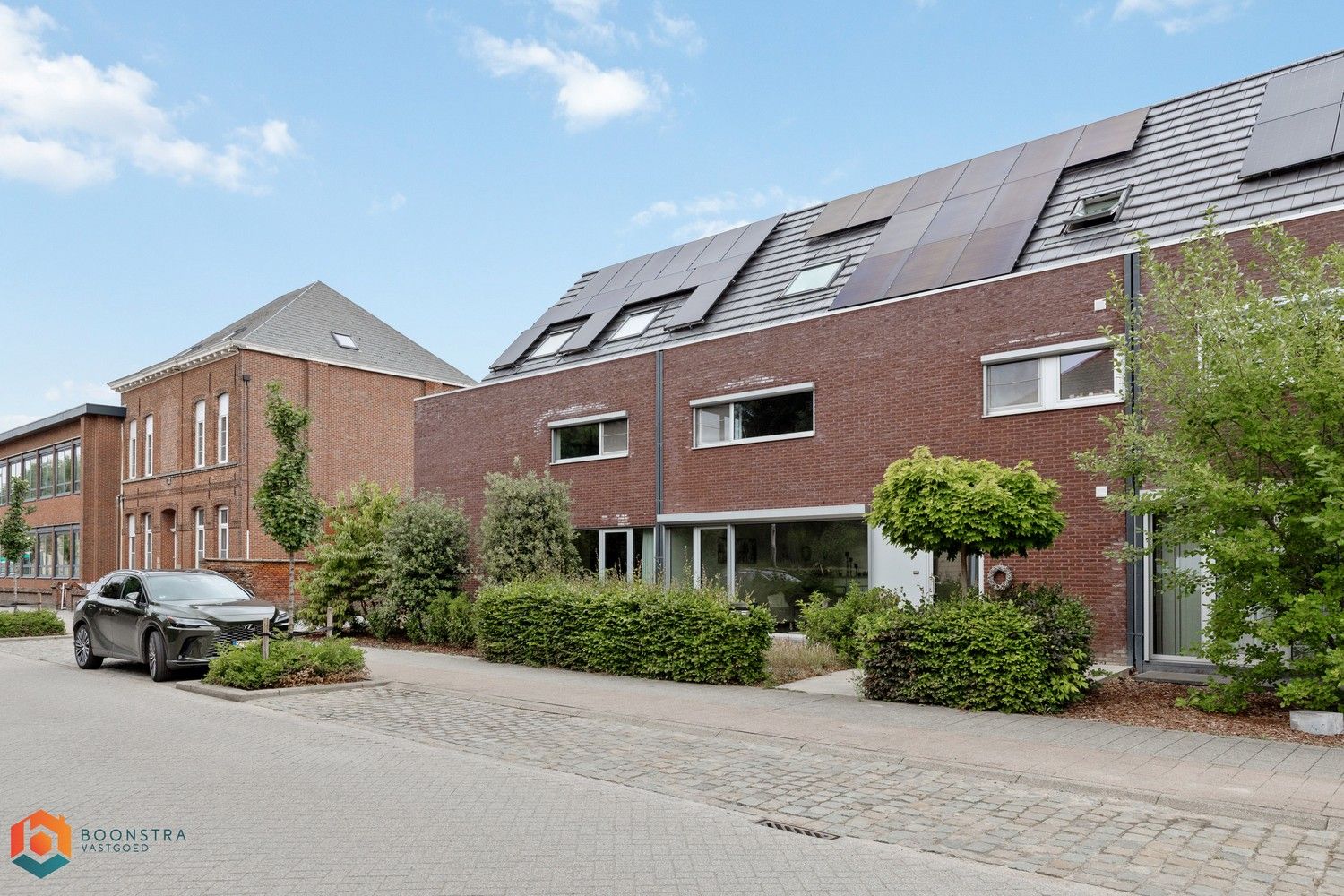 Energiezuinige woning met 4 slpkrs en tuin in Schriek foto {{pictureIndex}}