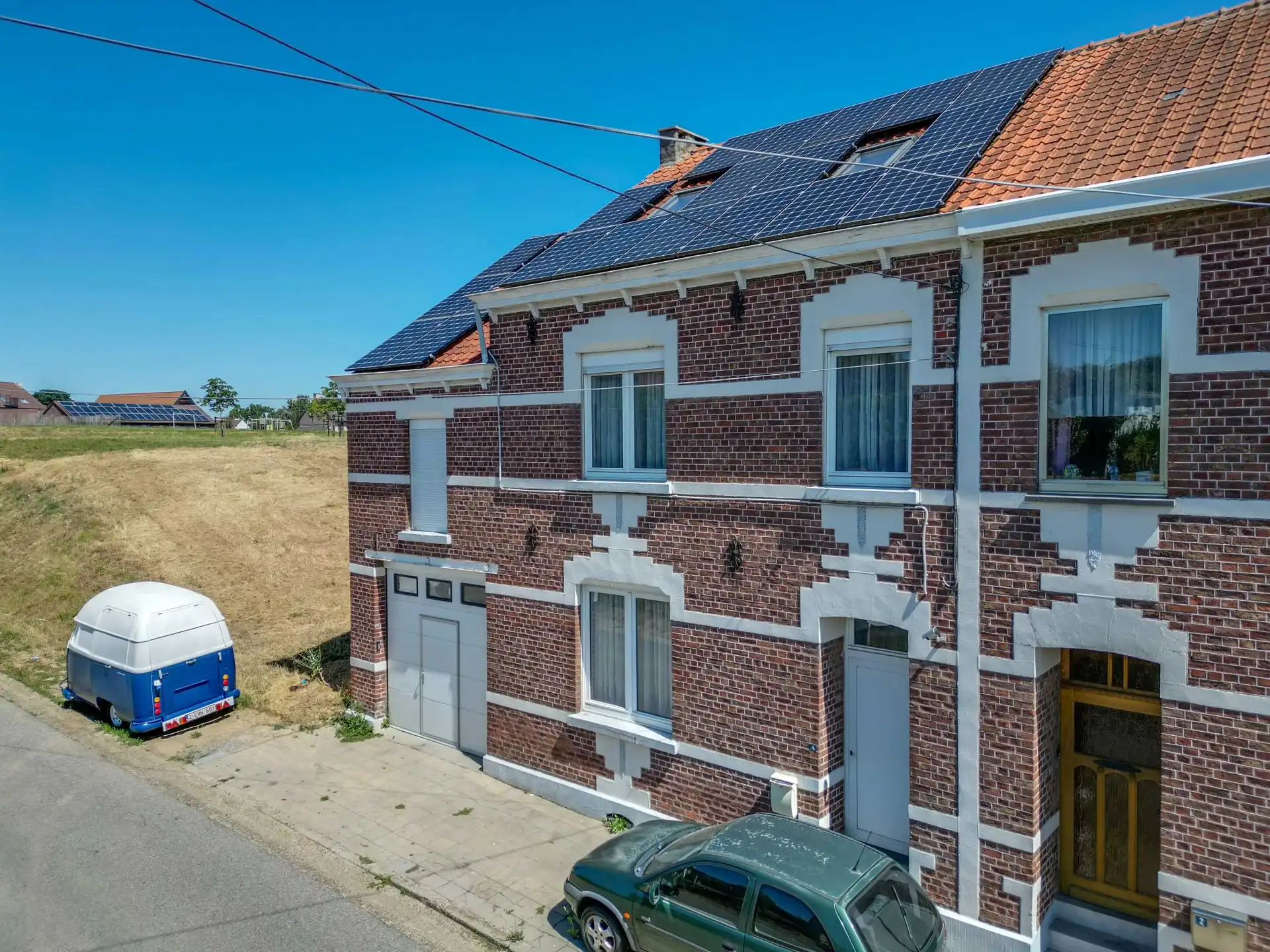 Landelijk gelegen woning met zes slaapkamers foto 2