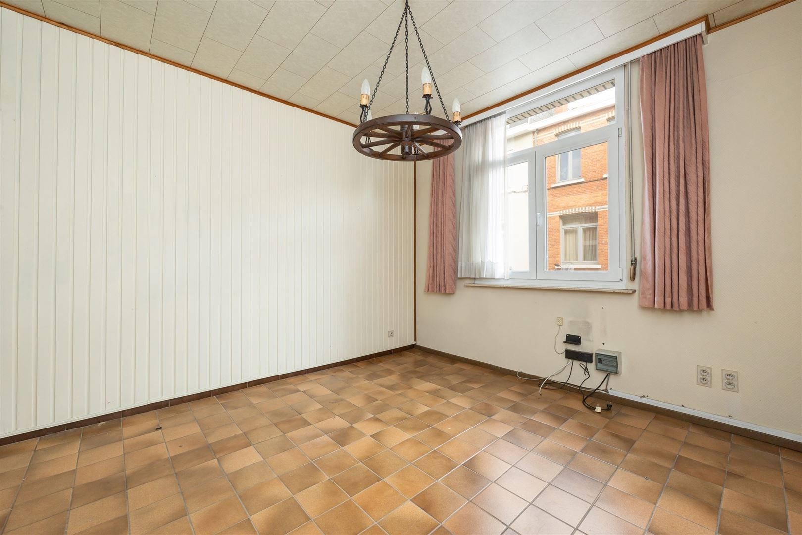 Leuke gezinswoning met 3 slaapkamers op centrale locatie foto 5