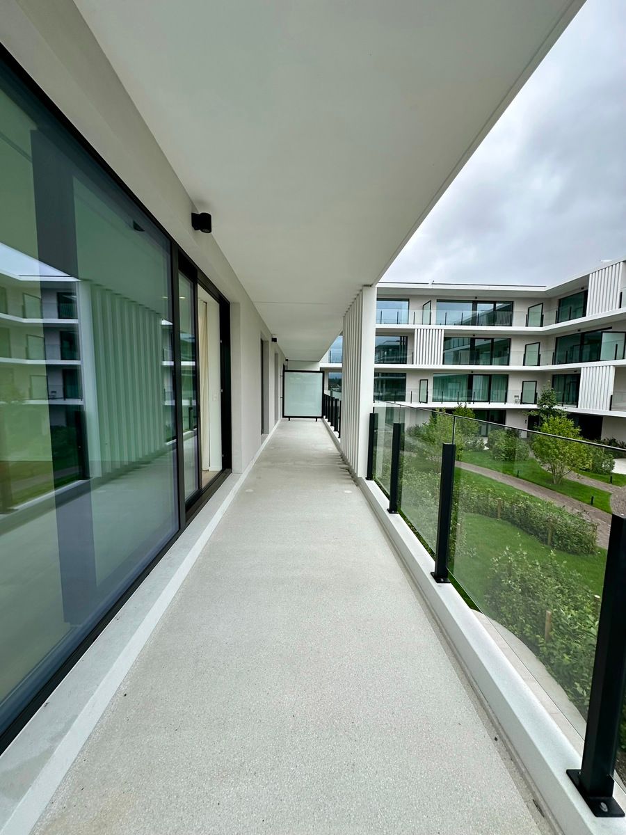 Prachtig 2 slaapkamer appartement met groot TERRAS foto 10