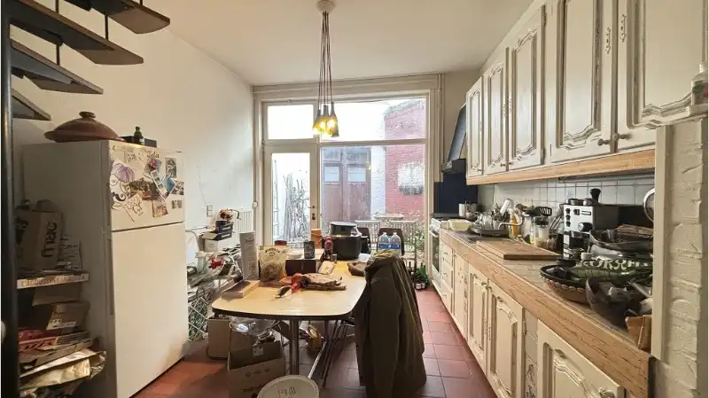 Comfortabele 2-slaapkamerwoning met stadsterras te koop in Brugge foto 5