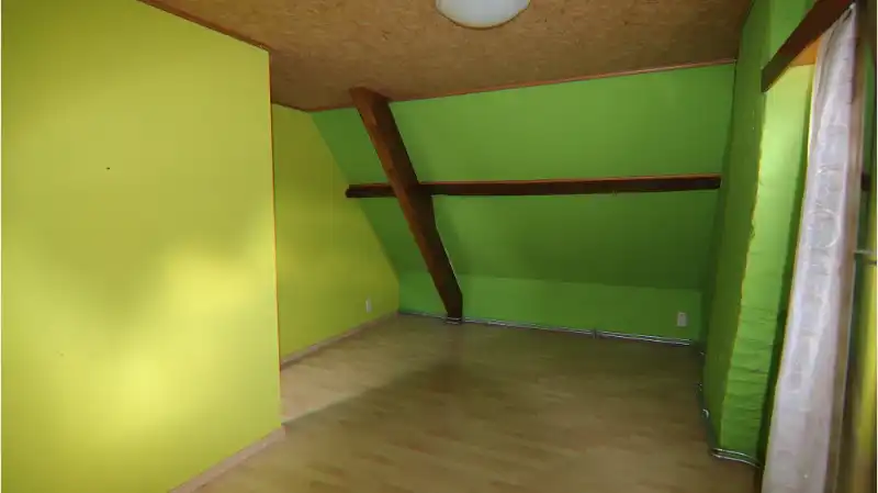 Comfortabele 3-slaapkamerwoning met Tuin en Carport te huur in Moerkerke Damme foto 8