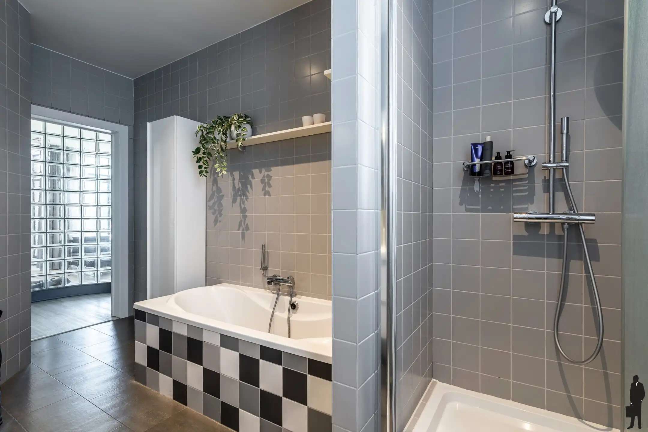Zonnige stadswoning met riante tuin - 3 à 5 slpk., 5 étages foto 13