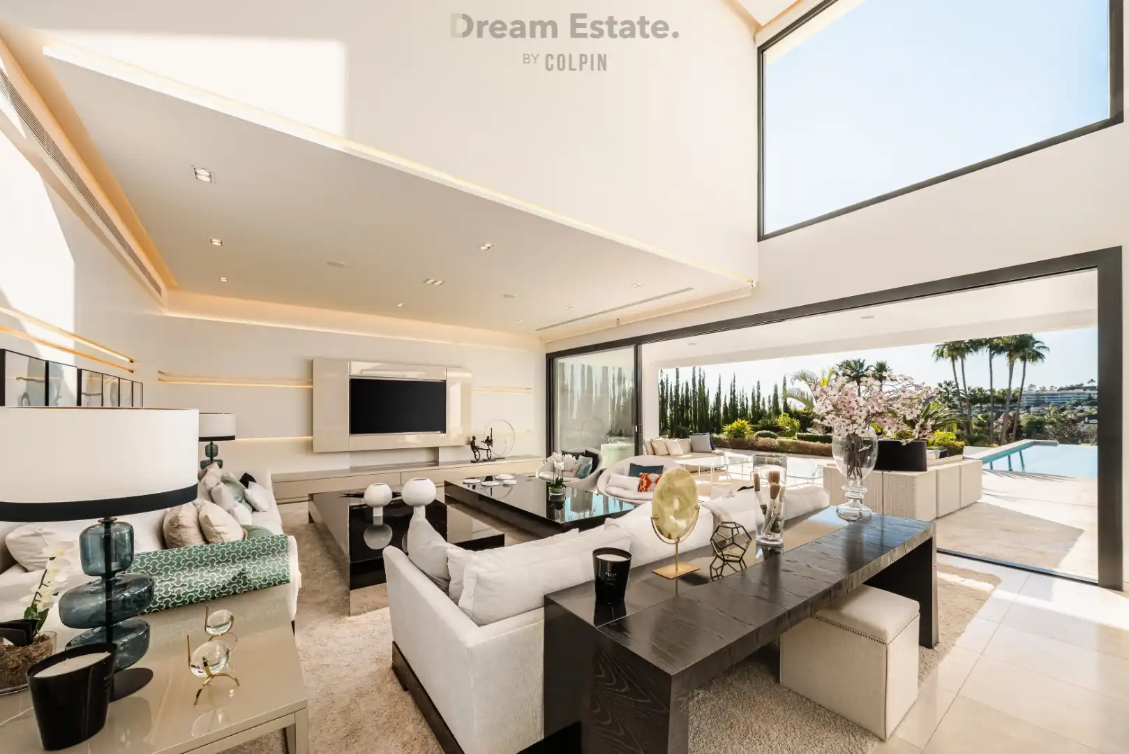 Moderne luxe villa te Nueva Andalucia, La Cerquilla (Marbella) foto 2