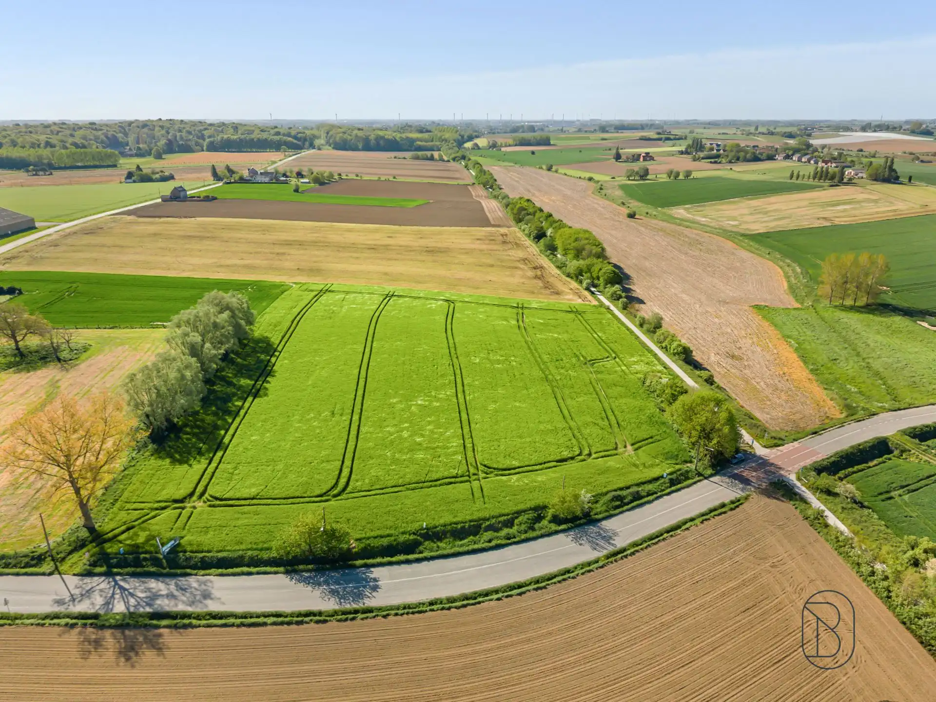 Bouwgrond ± 6.100 m² – opportuniteit met prachtig zicht! foto {{pictureIndex}}