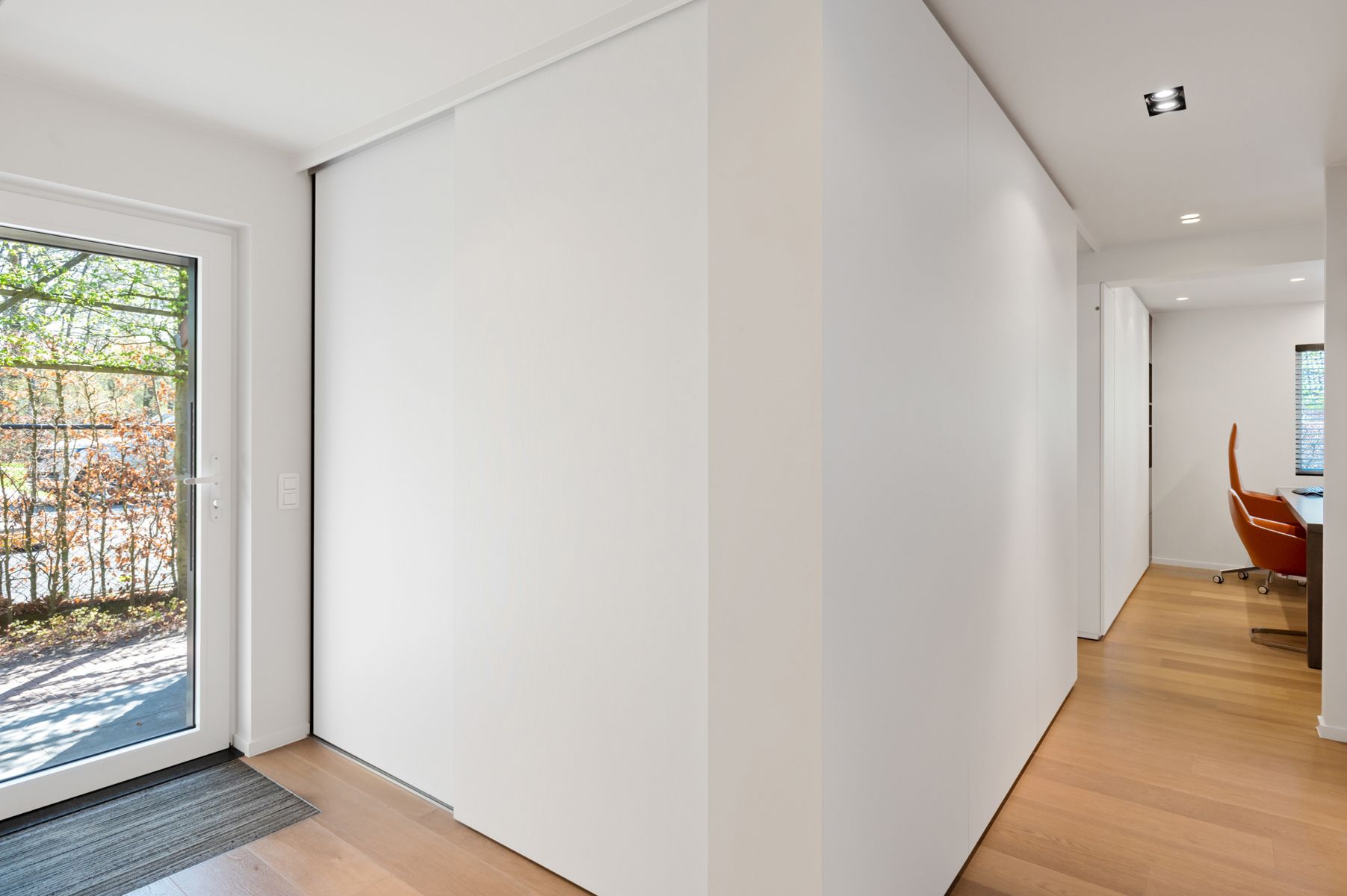 Luxueuze gelijkvloerse villa met zwemvijver op ca. 898 m². foto 14