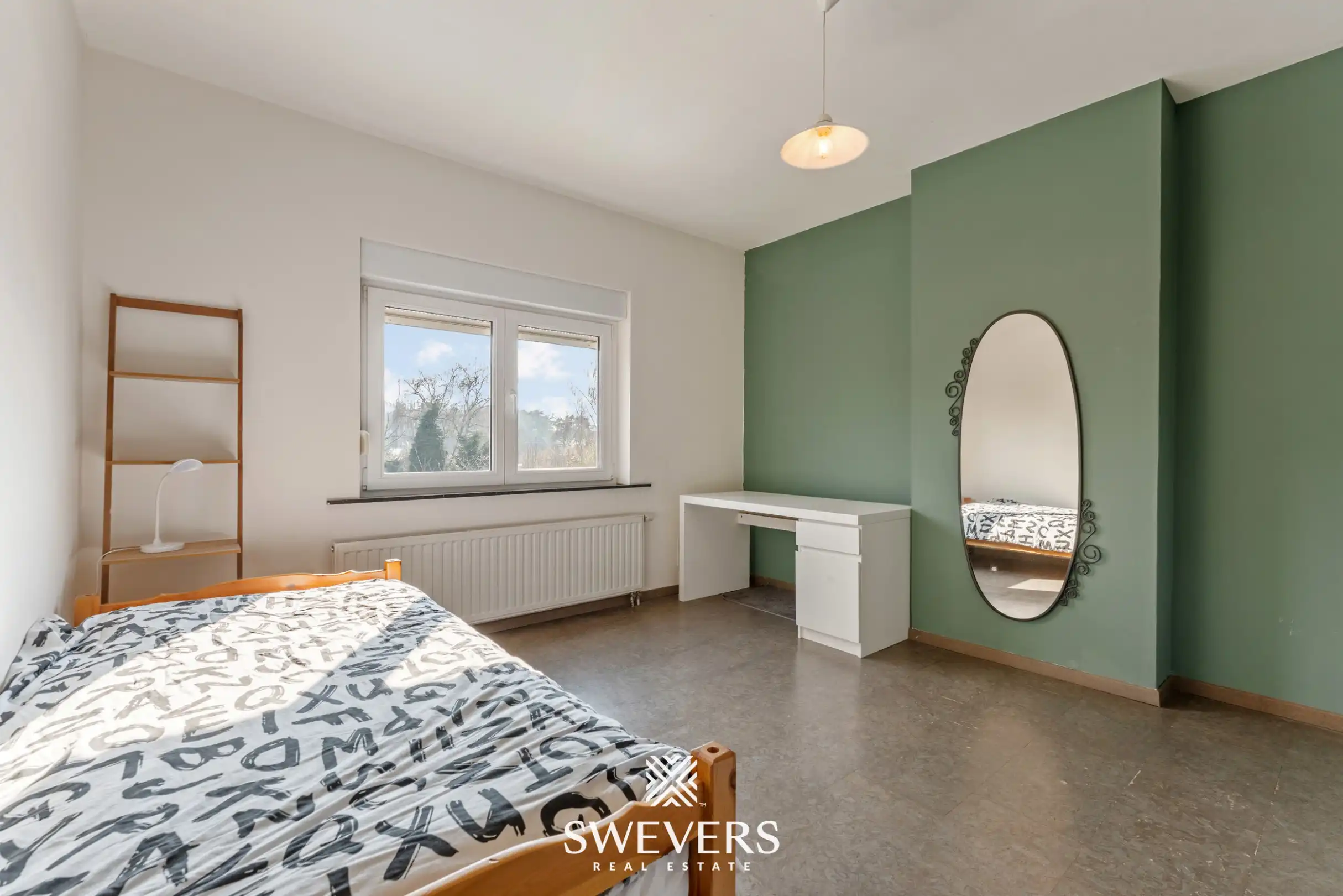 Ruime halfopen woning met zuidoostgerichte tuin en zwembad foto 20