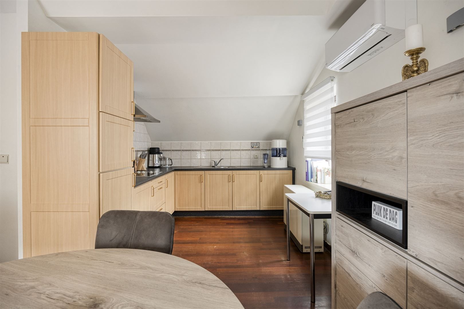 TE KOOP: Woning met handelsruimte en appartement in Eksel! foto 37