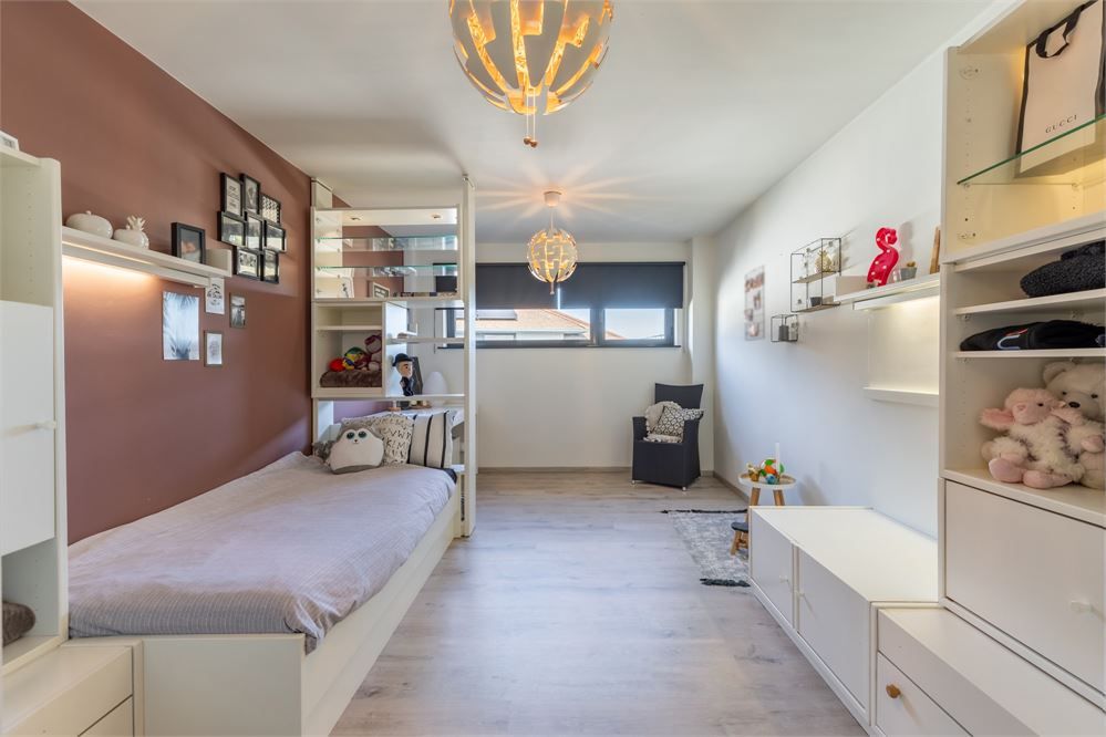 Knappe villa met 3 slaapkamers nabij het centrum van Tienen! foto 17