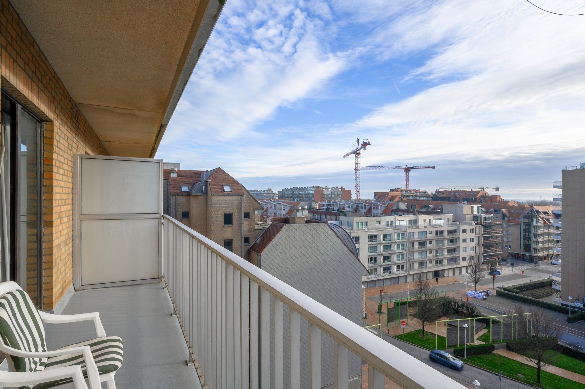 2-slaapkamer appartement op de zeedijk foto 5