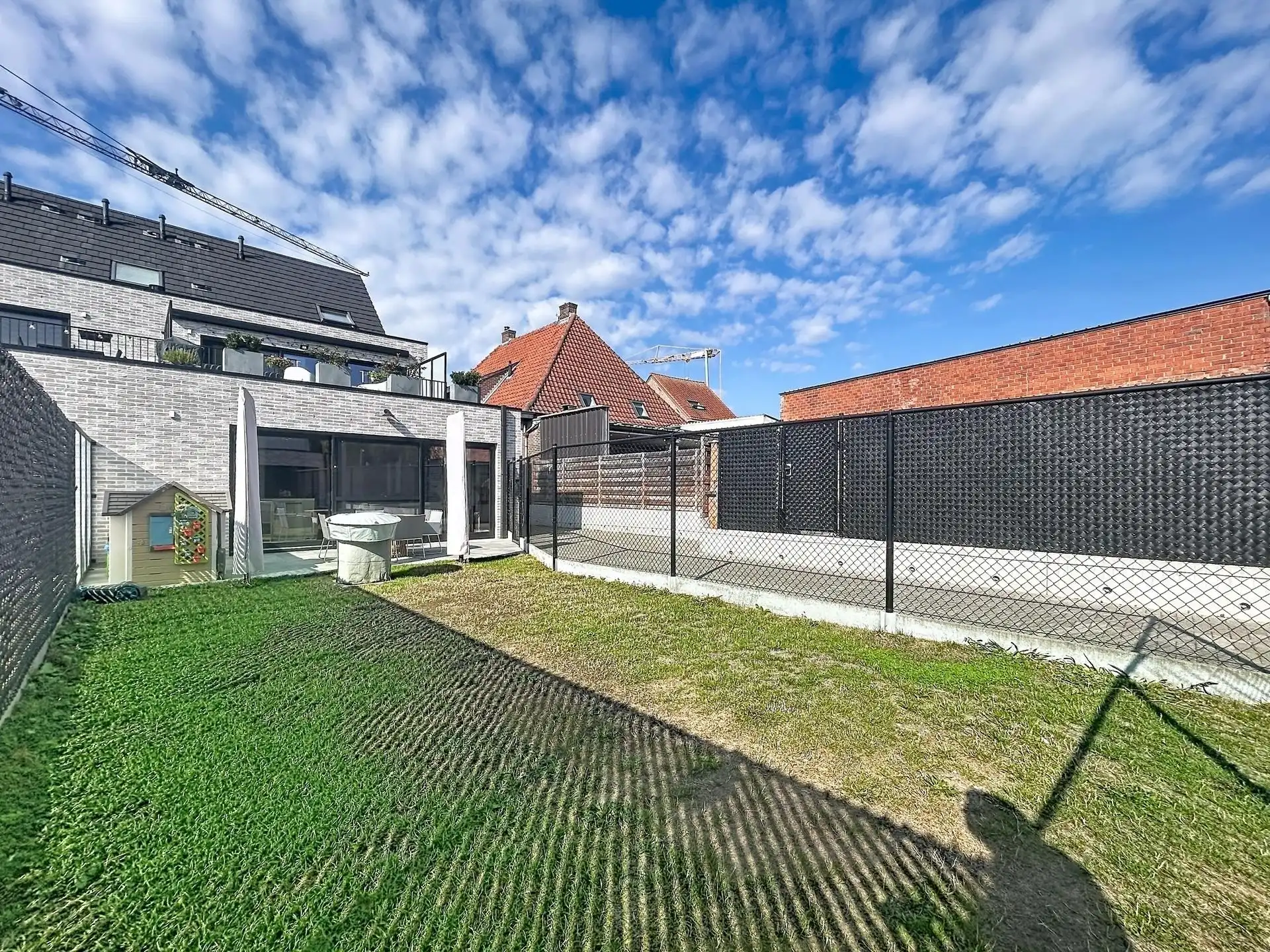 Gelijkvloers 2 slaapkamerappartement met zuidtuin en garage foto 5
