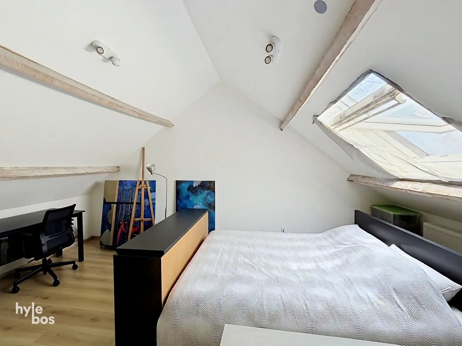 Centraal gelegen, instapklare stadswoning met 2 slaapkamers foto 11