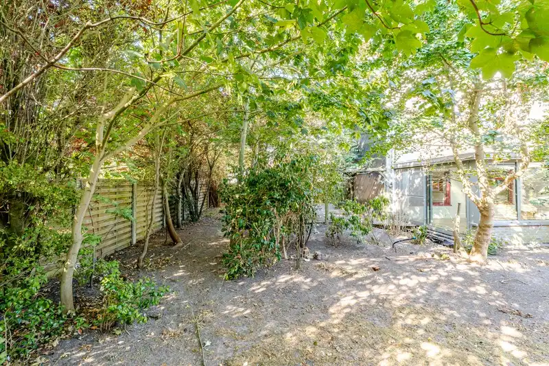 Op te frissen woning met perceel bouwgrond foto 20