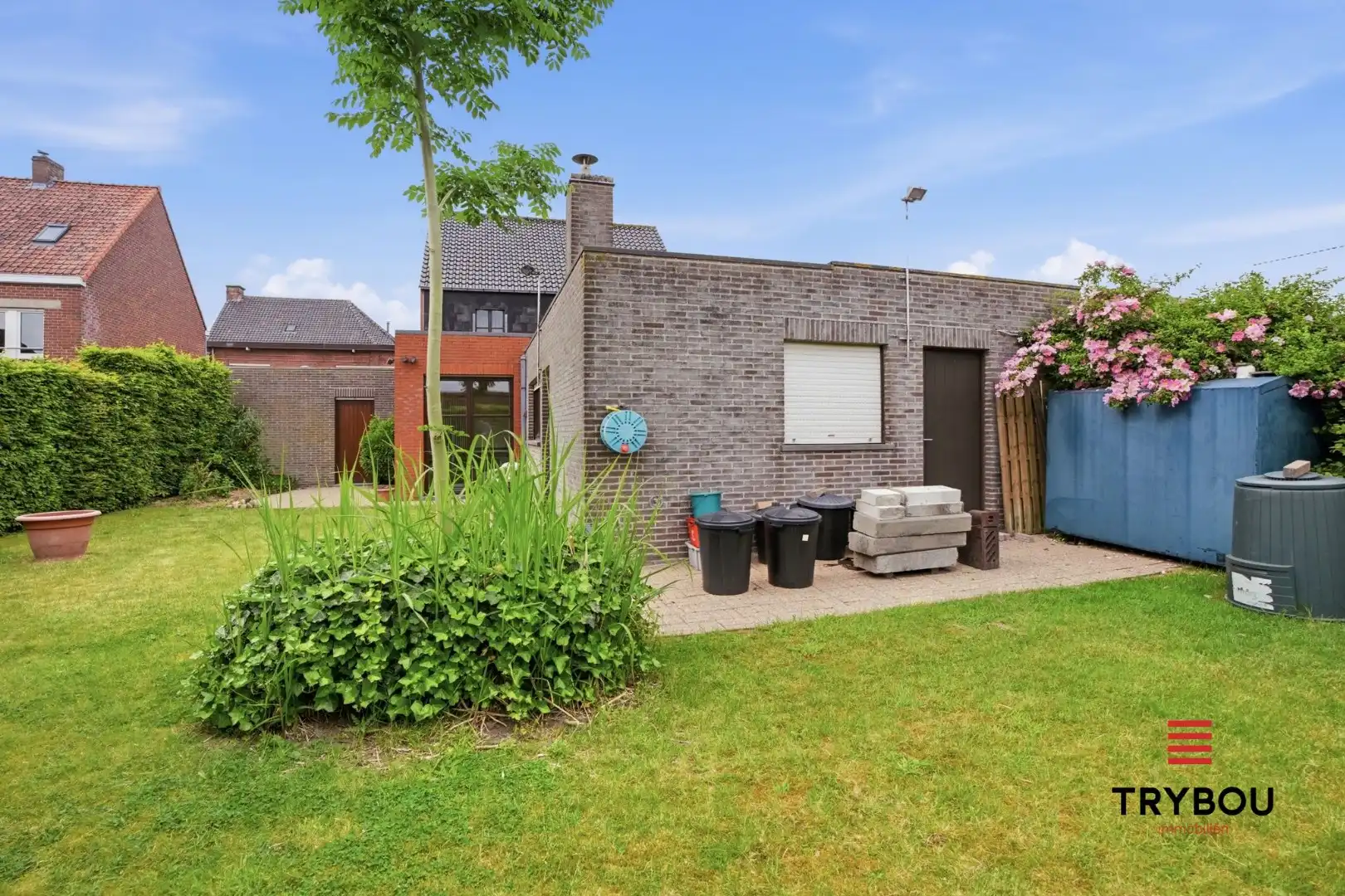 Alleenstaande woning met handelsruimte!  foto 26