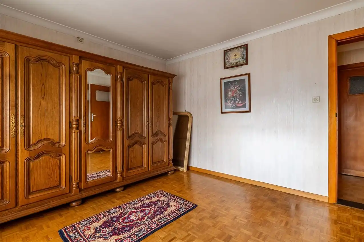 Karaktervolle vrijstaande woning met uitbreidingspotentieel in centrum foto 26