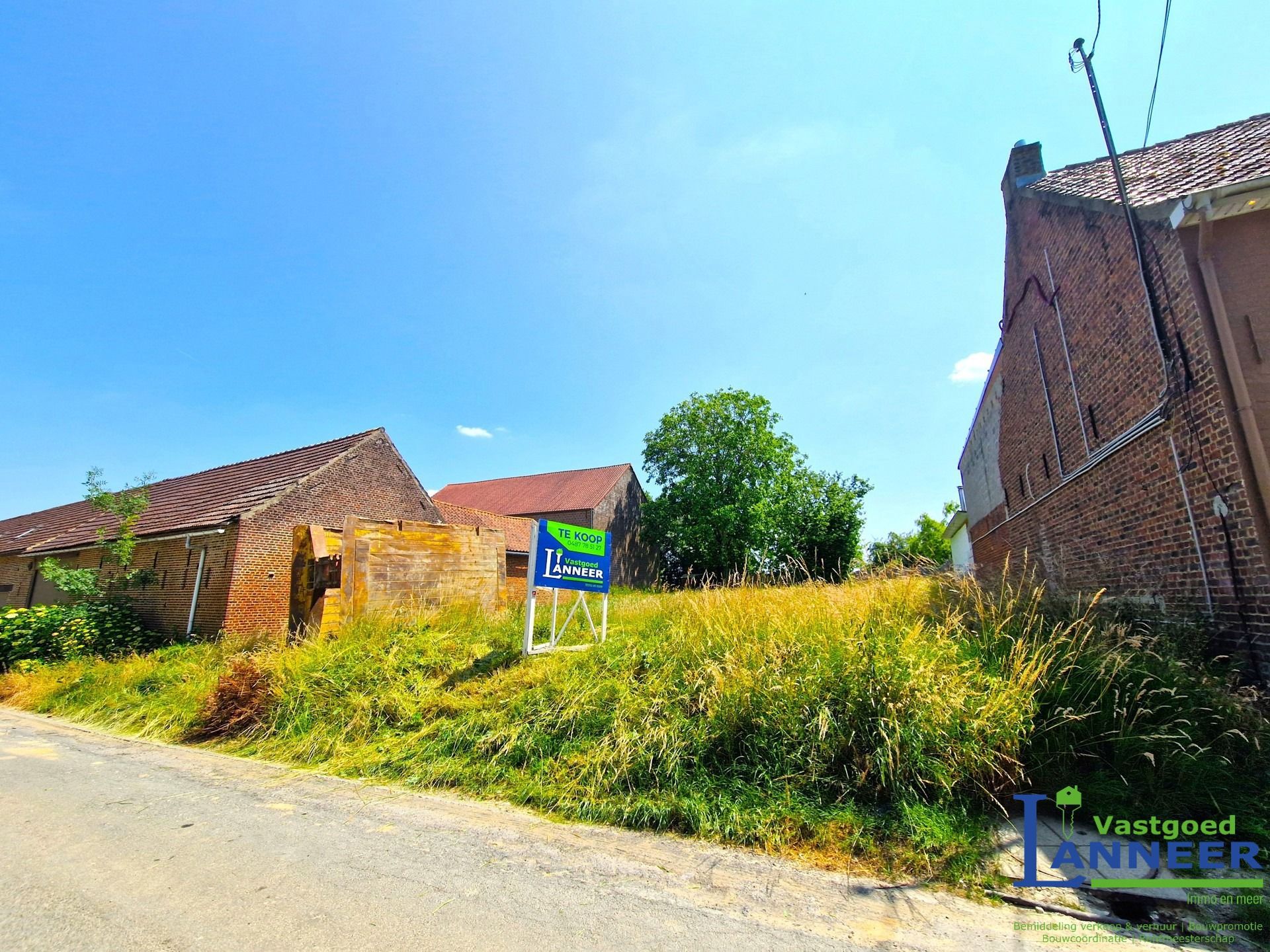 Bouwgrond 640m² HOB op prachtlocatie met vergunning - HERNE foto {{pictureIndex}}