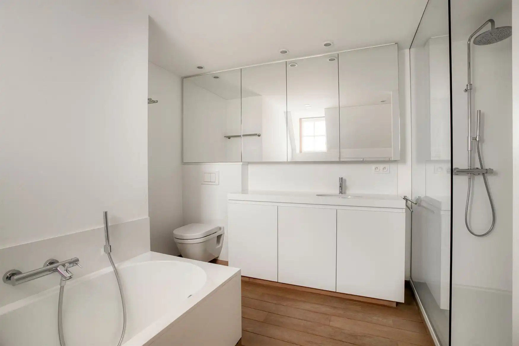 Exclusief appartement van 234m² met Leiezicht foto 26
