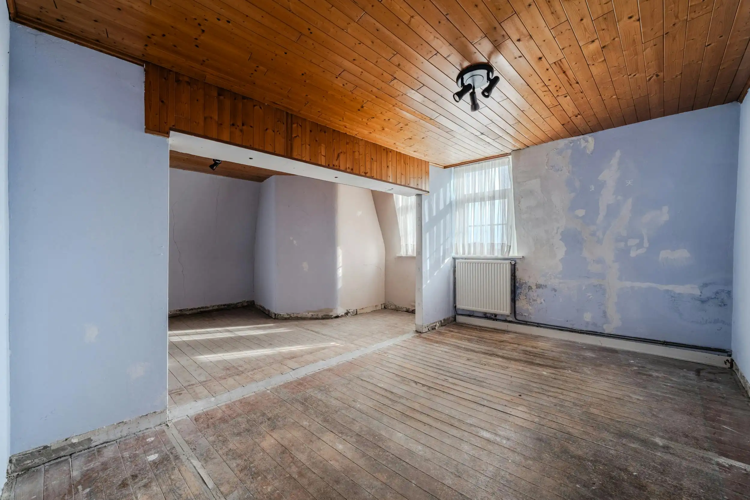 Goed gelegen handelspand met veel potentieel in Lombardsijde foto 31