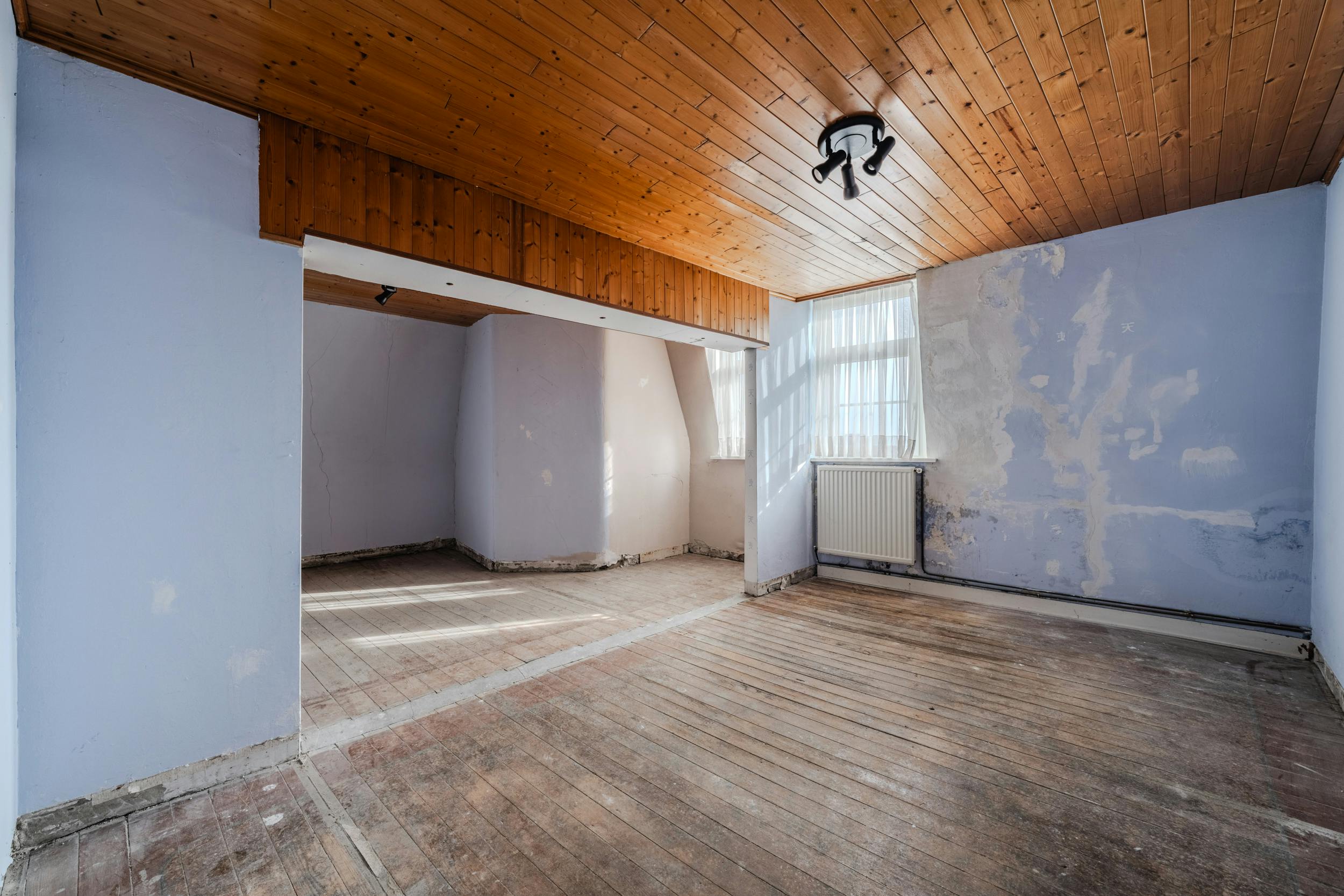 Goed gelegen handelspand met veel potentieel in Lombardsijde foto 30