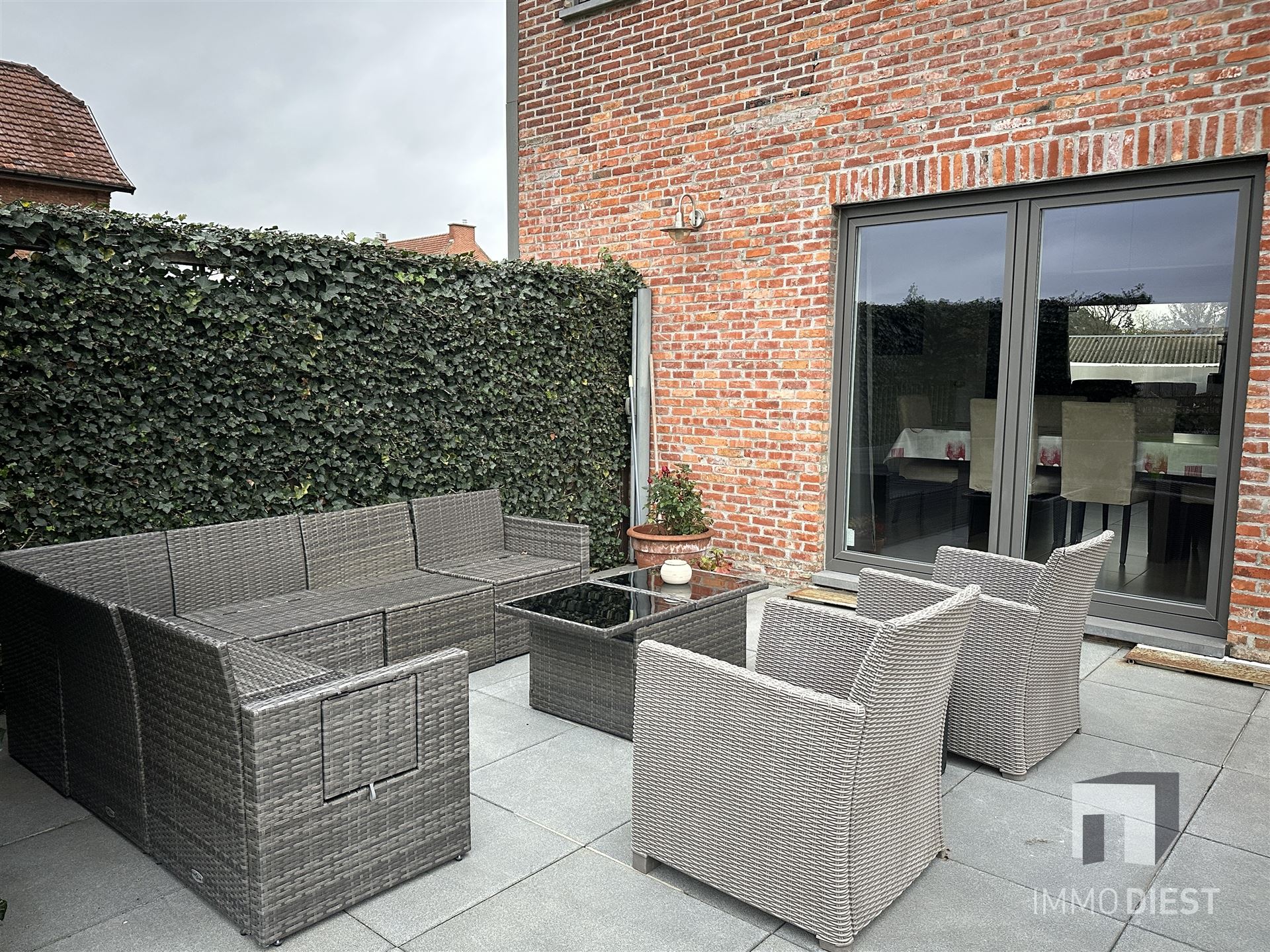 Instapklare woning met 3 slaapkamers en zonnige tuin foto 15