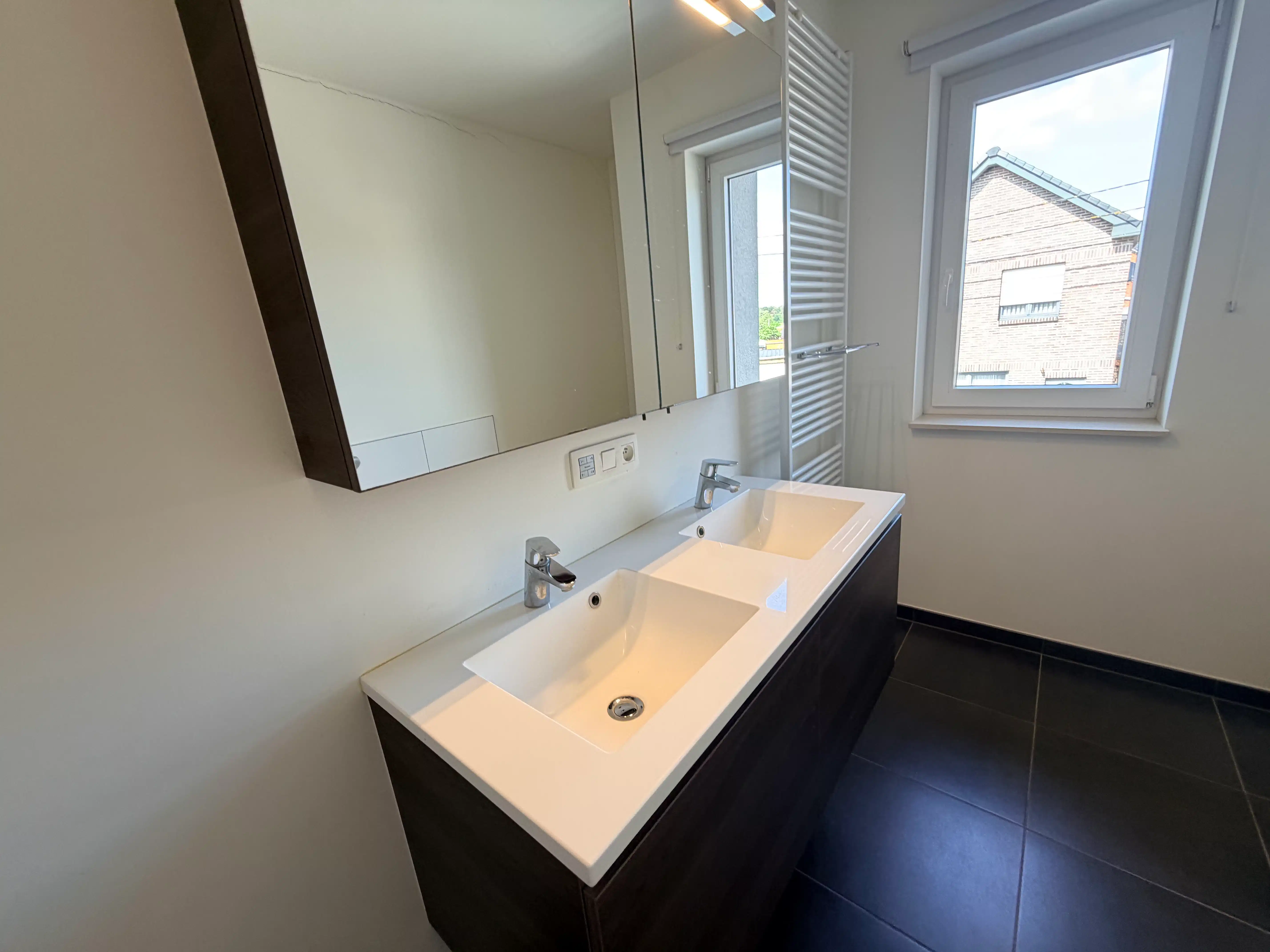 --- NIEUW --- Mooi kwalitatief appartement (bj. 2016) met 2 slaapkamers (81m²). foto 7